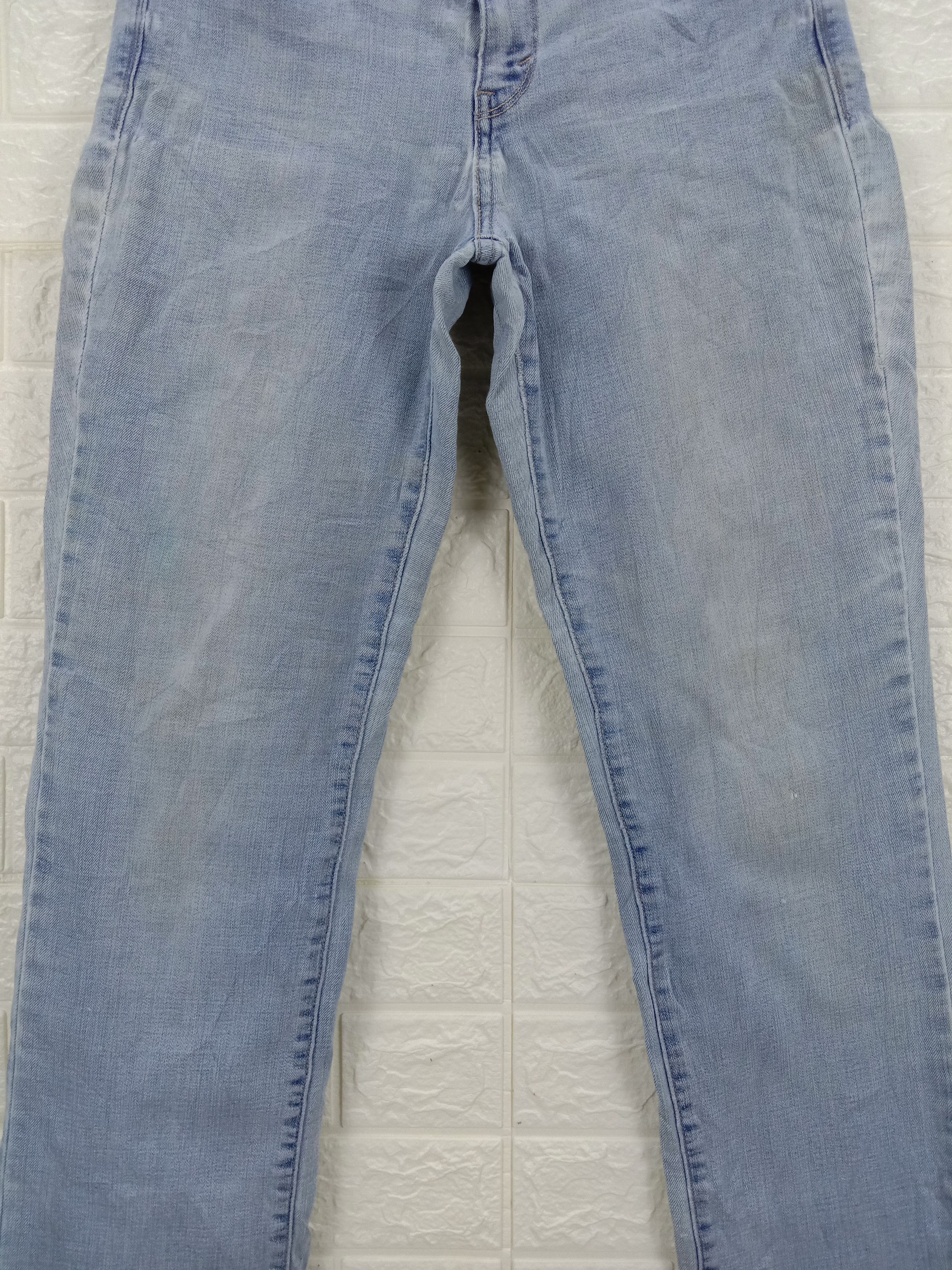 Levi's Vintage Levi's 505 Light Wash Jeans Straight Leg Denim Size 28" / US 6 / IT 42 - 3 Thumbnail