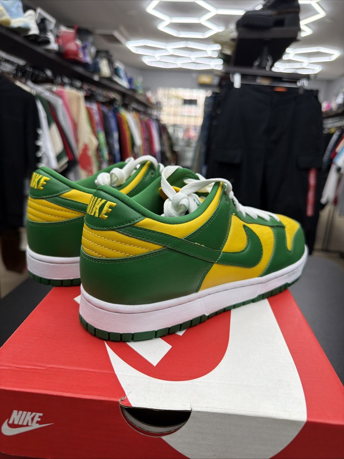 Nike Nike Dunk SP Low Brazil CU1727-700 Size 10 - Brand New Quick Size US 10 / EU 43 - 12 Thumbnail