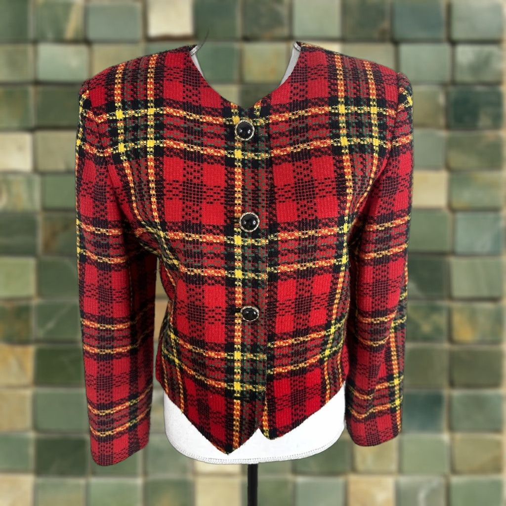 Vintage VINTAGE Tweed Plaid Crop Blazer Jacket Women’s 10 Red Collarless 90s Wool Blend Lining Shirt Mens? Size L / US 10 / IT 46 - 1 Thumbnail