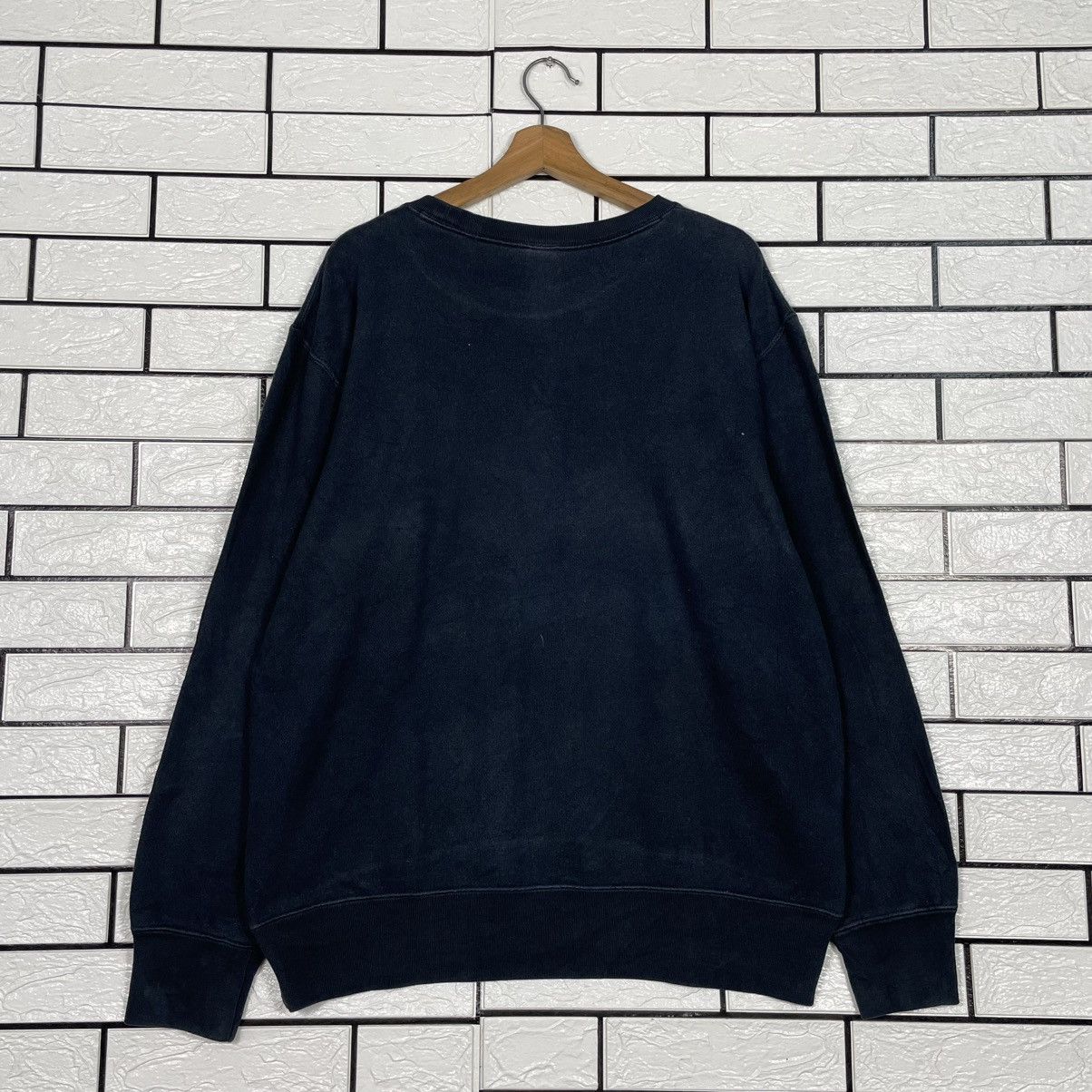 Disney Oswald The Lucky Rabbit Crewneck Sweatshirt Size US L / EU 52-54 / 3 - 7 Thumbnail