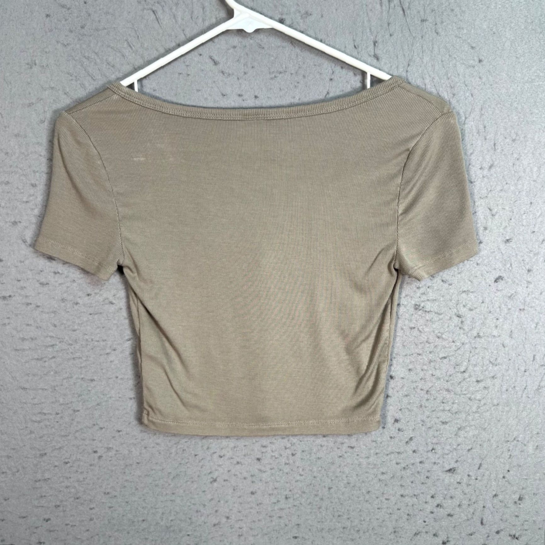 Vintage Sunday Best Womens XS Beige Ribbed Cropped Button Front Short Sleeve Top Shirt Size XS / US 0-2 / IT 36-38 - 2 Thumbnail