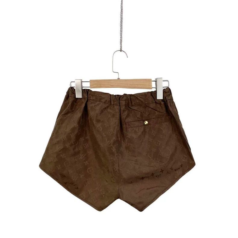 Louis Vuitton Louis Vuitton Mulberry silk brown presbyopic printed short Size US 34 / EU 50 - 2 Thumbnail
