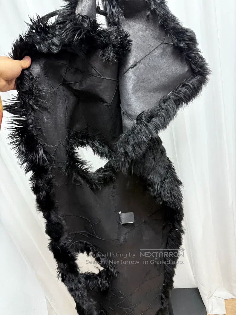 Ann Demeulemeester Ann Demeulemeester Size S fur paneled three-hole vest cape Size S / US 4 / IT 40 - 6 Thumbnail