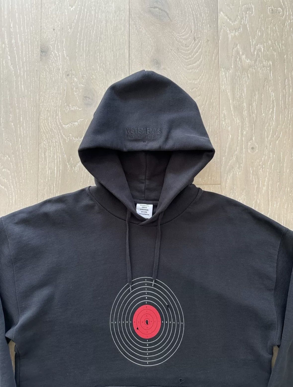 Vetements Vetements 19ss bulls eye hoodie Size US S / EU 44-46 / 1 - 2 Thumbnail