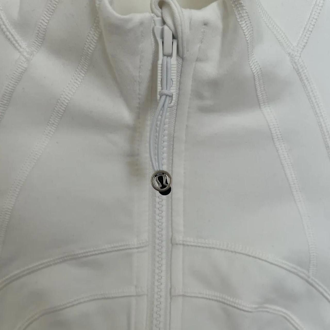 Lululemon Lululemon Define Jacket Luon White Size L / US 10 / IT 46 - 3 Thumbnail