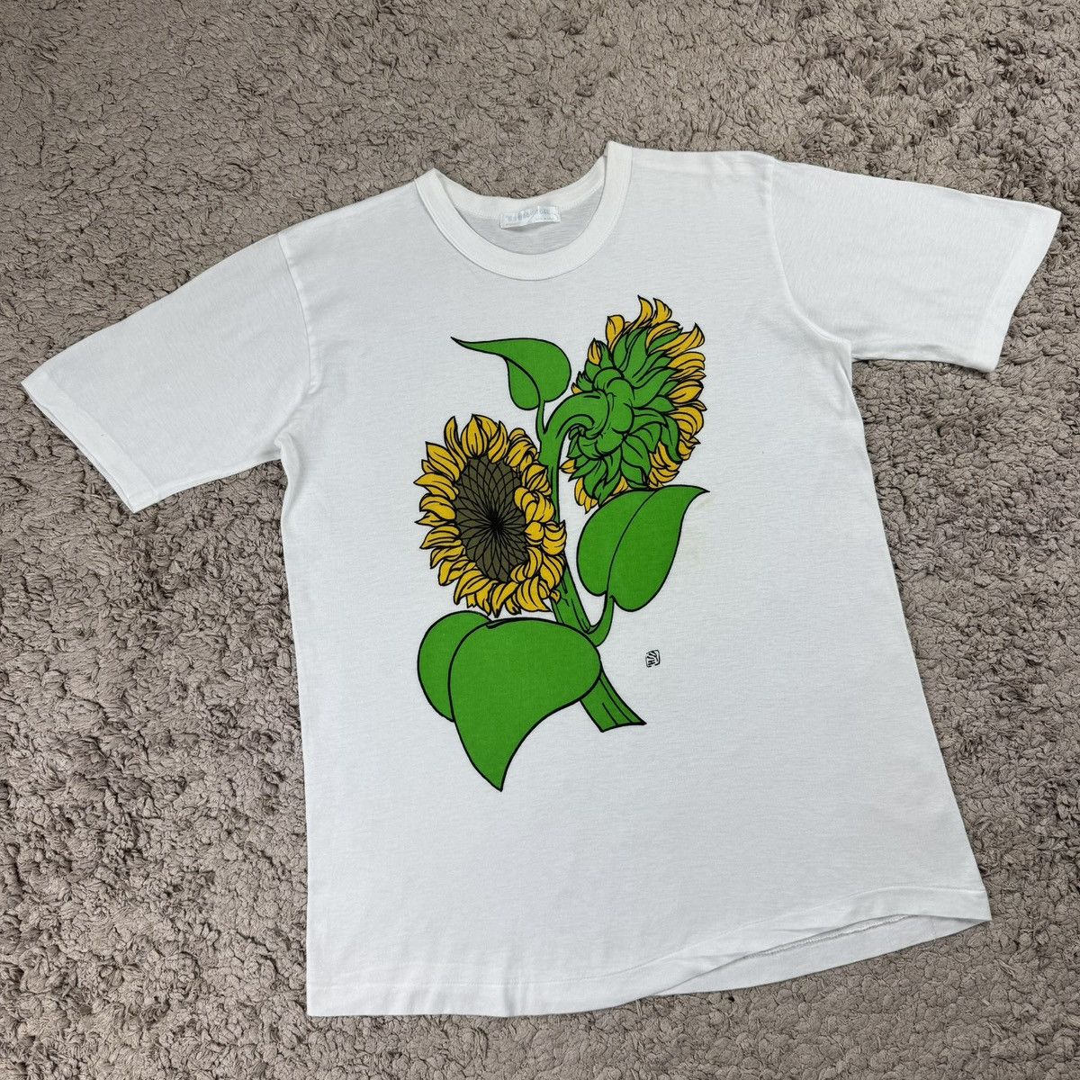 Vintage Vintage Japan Flora Sunflower Illustration T-shirt Size US M / EU 48-50 / 2 - 3 Thumbnail