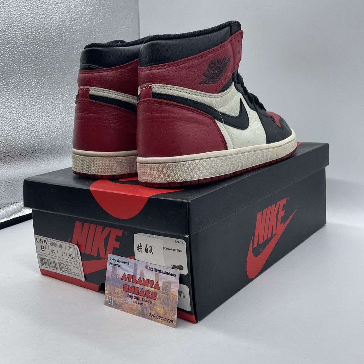 Nike Air Jordan 1 high bred toe Size US 8.5 / EU 41-42 - 5 Thumbnail