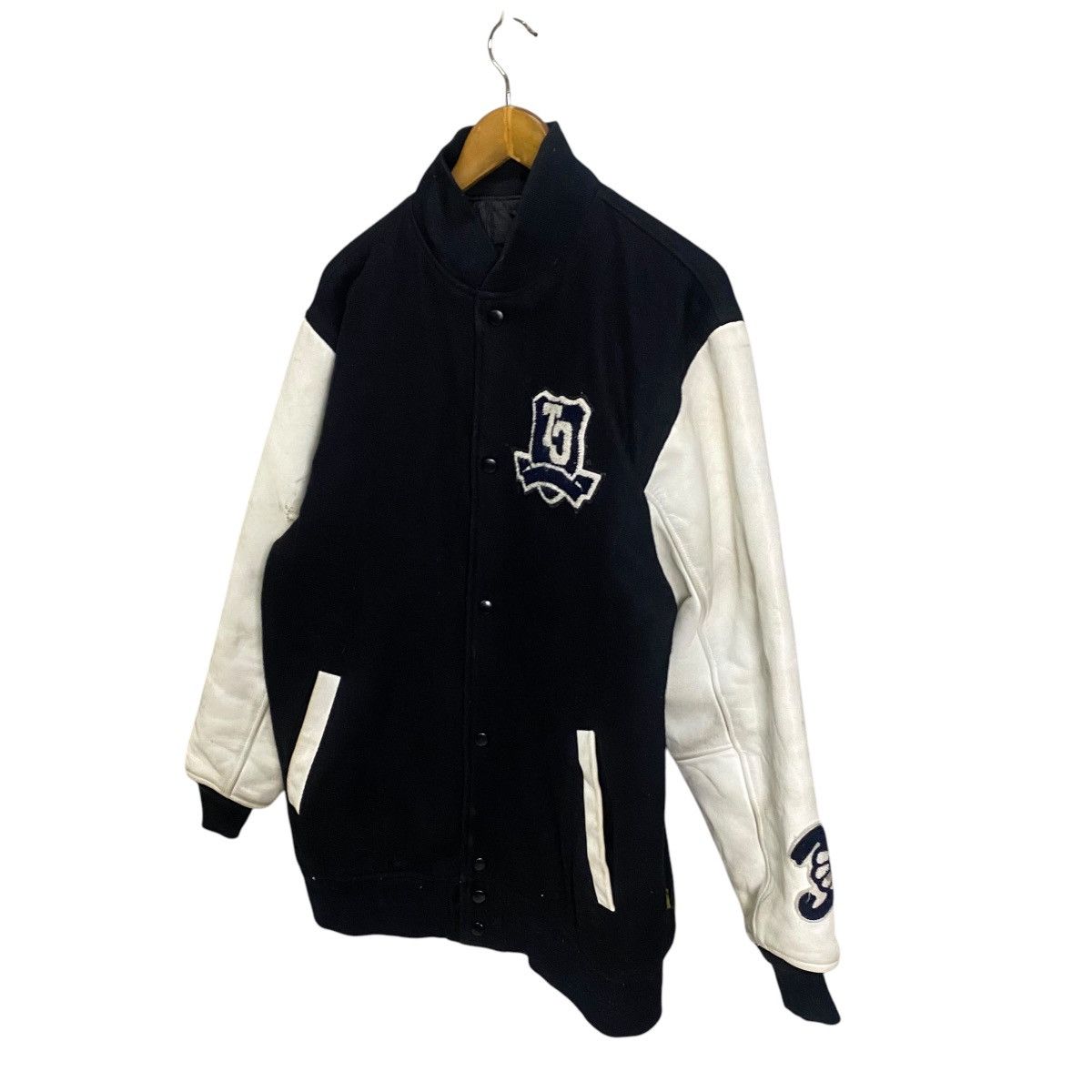 Vintage Vintage Y2k varsity jacket leather sleeve Size US L / EU 52-54 / 3 - 3 Thumbnail