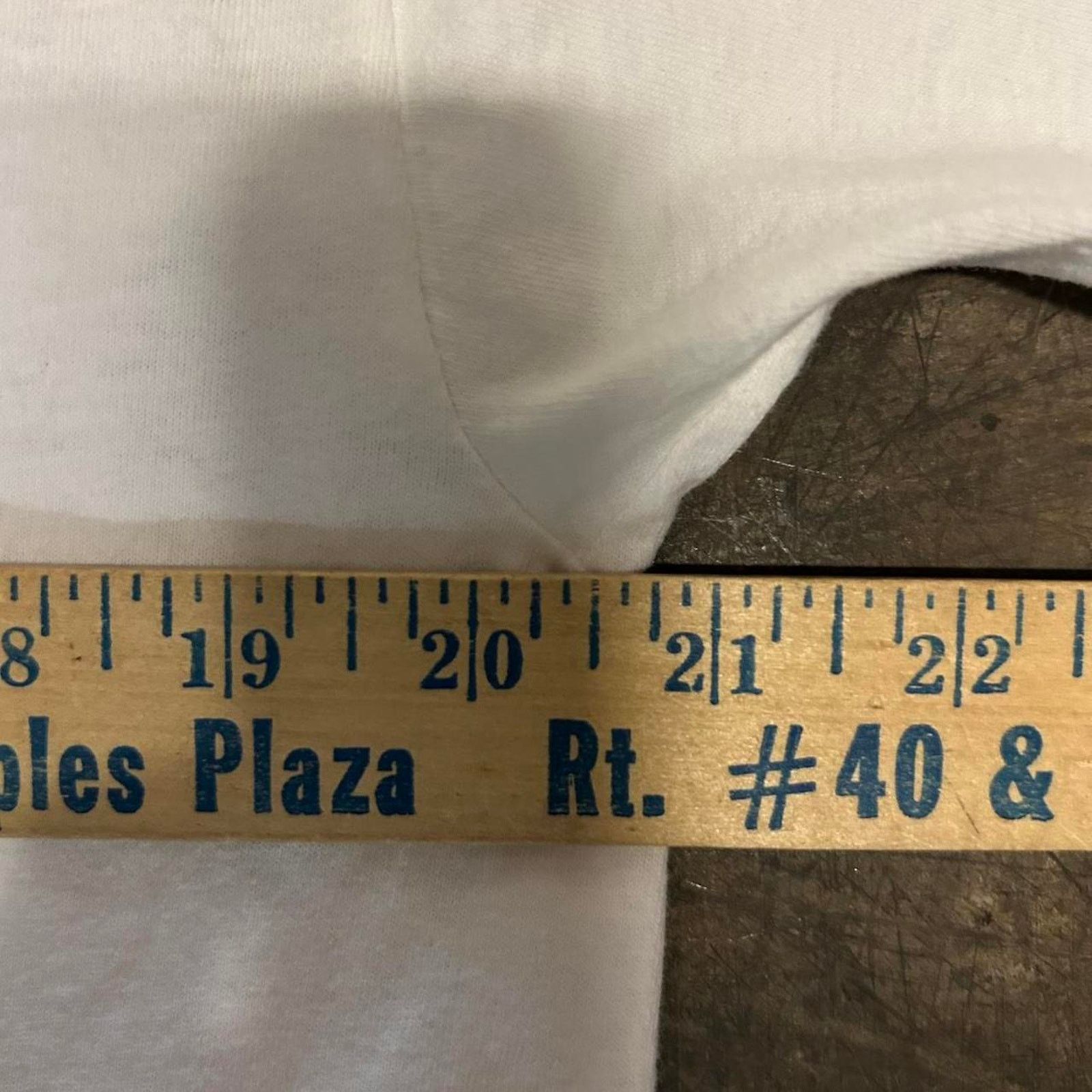 Other VTG Trix Rabbit cartoon graphic tee Size US L / EU 52-54 / 3 - 4 Thumbnail