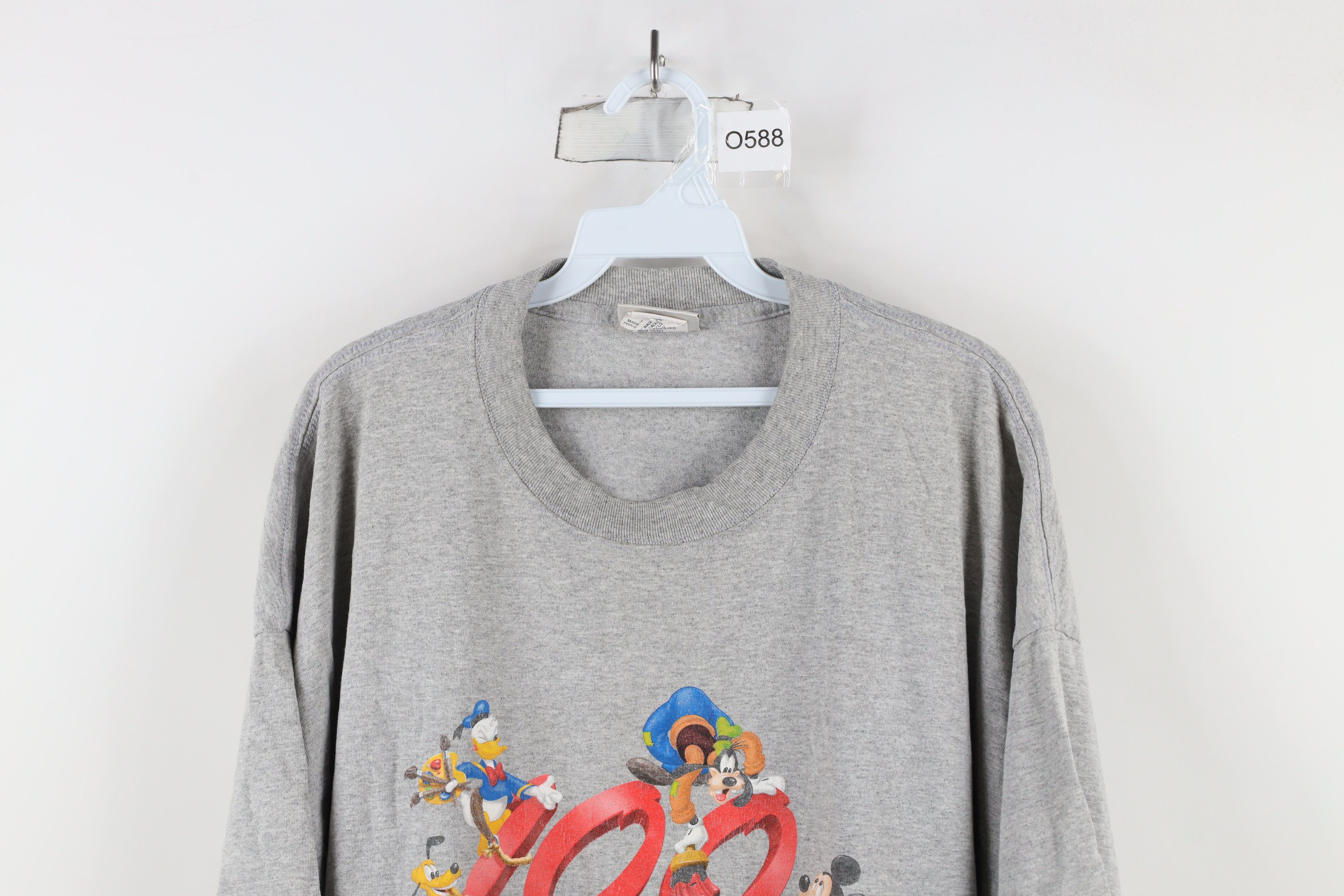 Disney × Vintage Vintage Y2K Disney Magic Walt Disney World T-Shirt Gray Size US XL / EU 56 / 4 - 2 Thumbnail