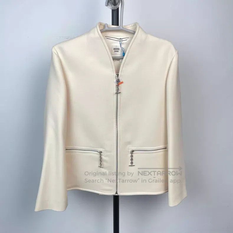 Hermes Hermes White Long Sleeve Zip-Up Jacket with Pig Nose Zippe Size XXS / US 00 / IT 34 - 1 Thumbnail