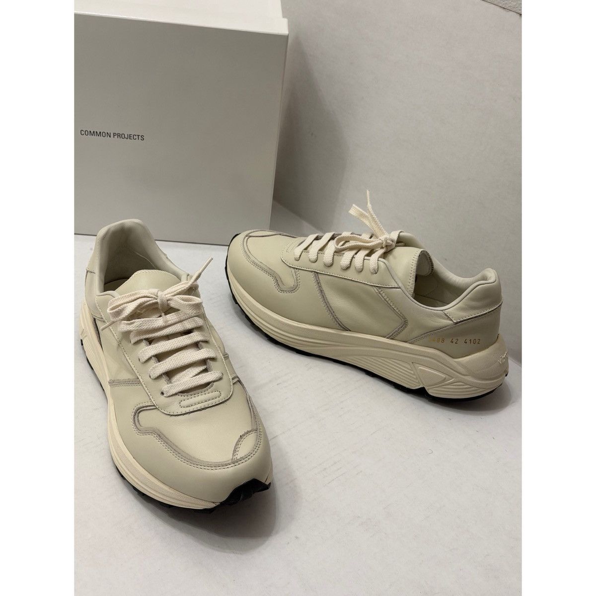 Common Projects COMMON PROJECTS PREMIUM RUNNER OFF WHITE SNEAKER Size US 9 / EU 42 - 1 Thumbnail