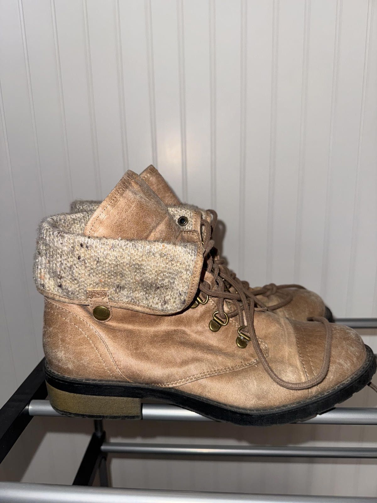 Arizona Jean Co. Brown Lace-Up Arizona Ankle Boots with Fold-Over Knit Detail Size US 9 / IT 39 - 3 Thumbnail