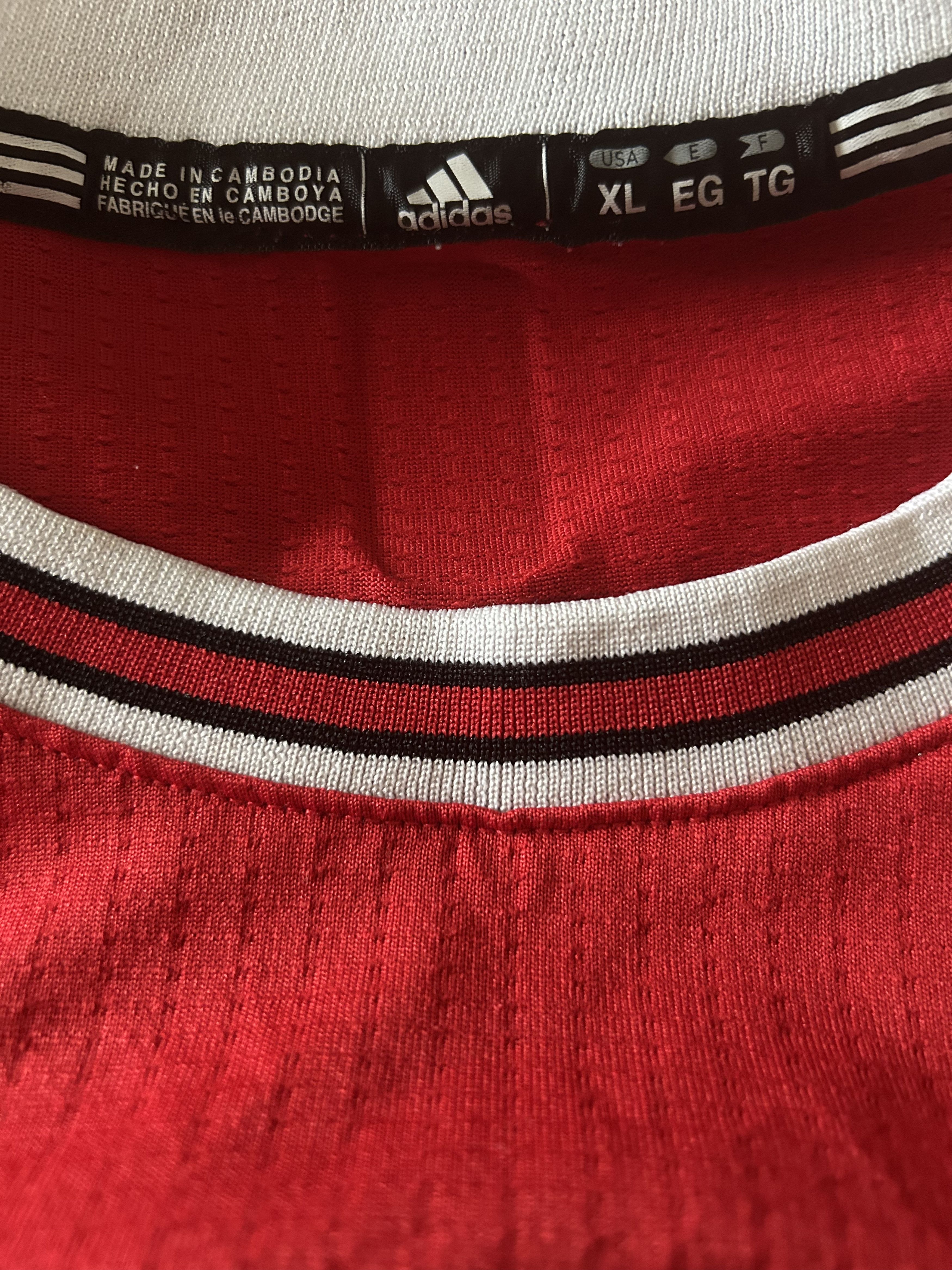 Adidas CHICAGO BULLS #3 McDERMOTT - XL - Adidas - UNIQUE Size US XL / EU 56 / 4 - 5 Thumbnail