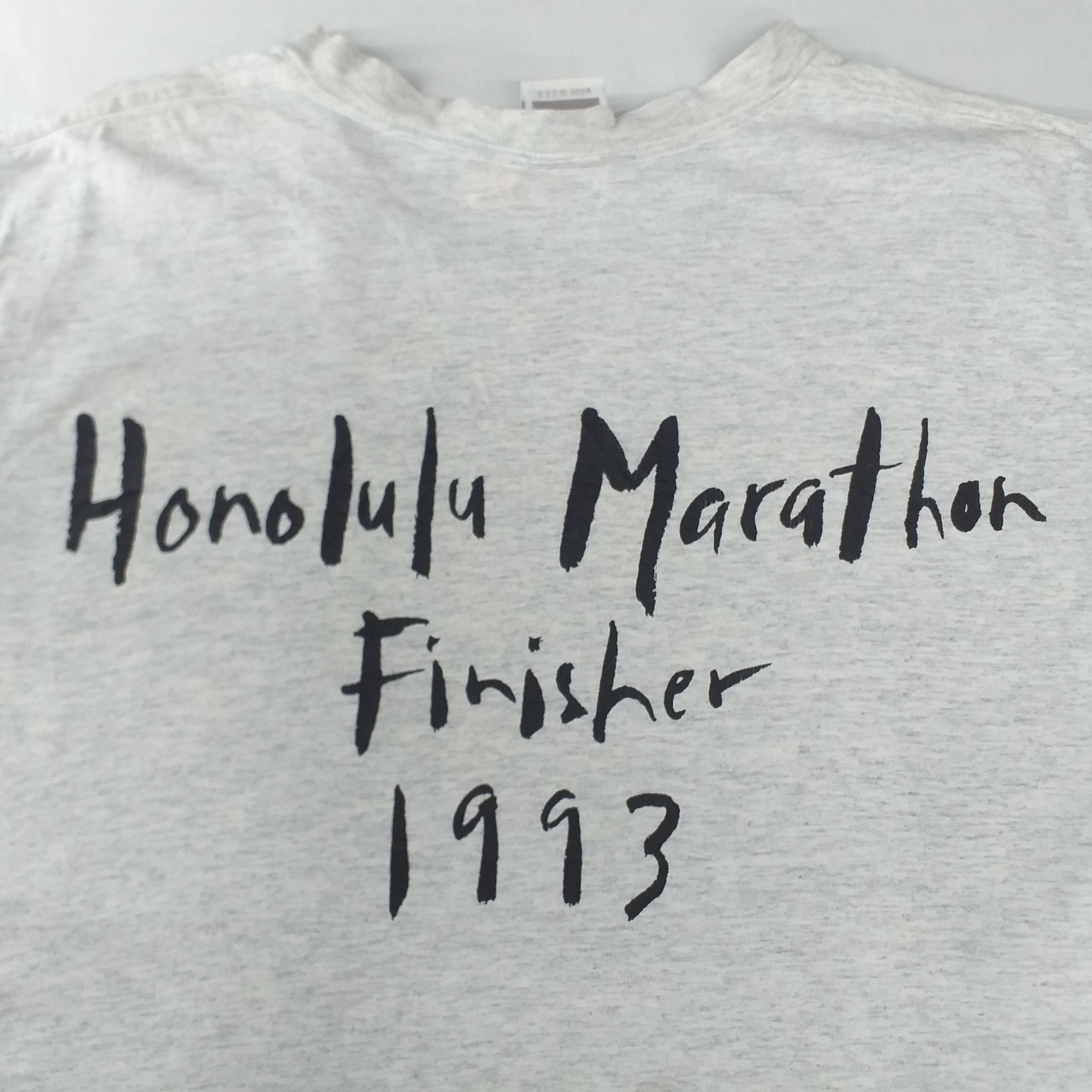 Nike Vintage 1993 Nike Honolulu Marathon Finisher T-shirt -E049 Size US L / EU 52-54 / 3 - 8 Thumbnail