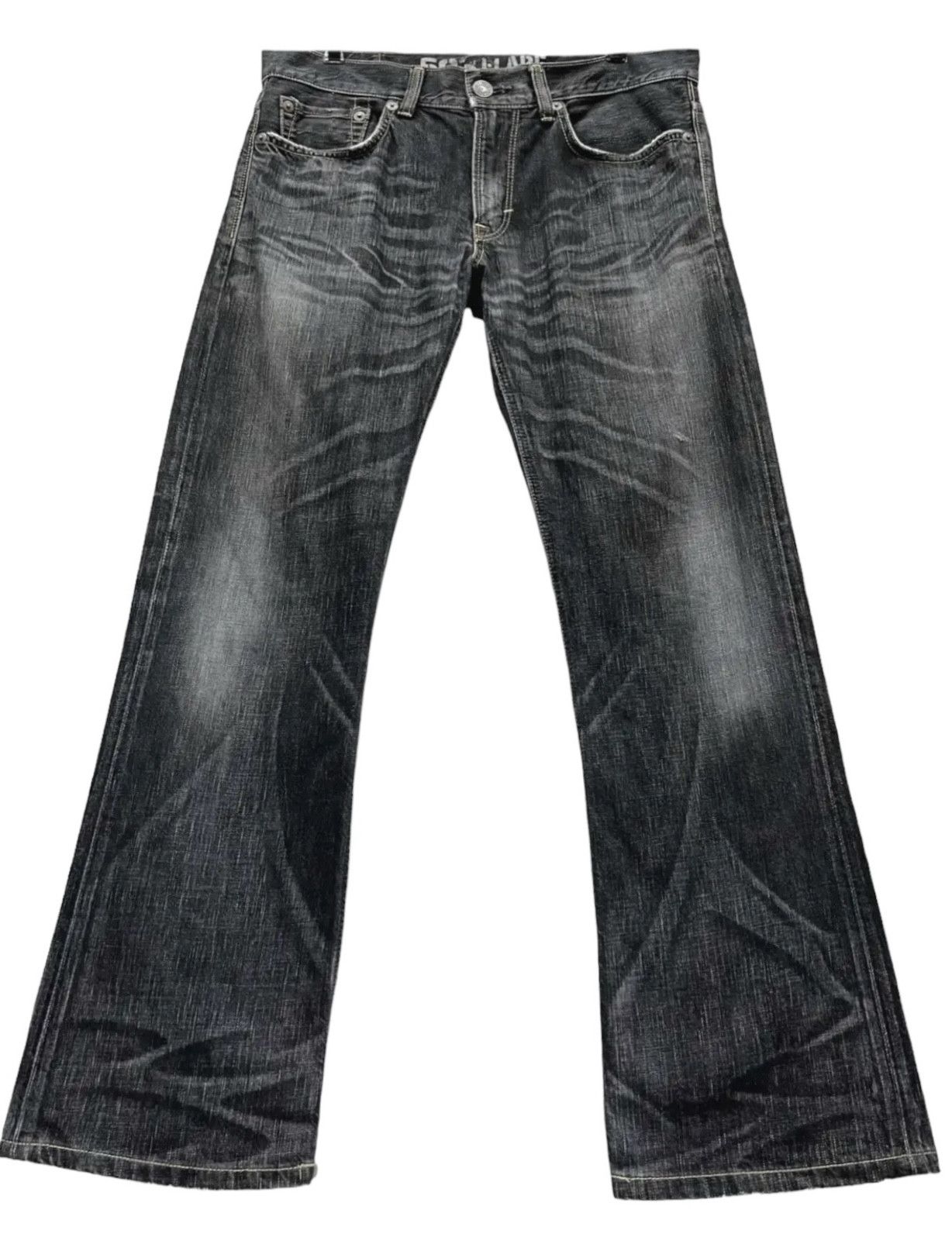 Edwin FYE FLARE💥EDWIN BLUE TRIP Distressed Black MADE IN JAPAN💥 Size US 34 / EU 50 - 1 Thumbnail