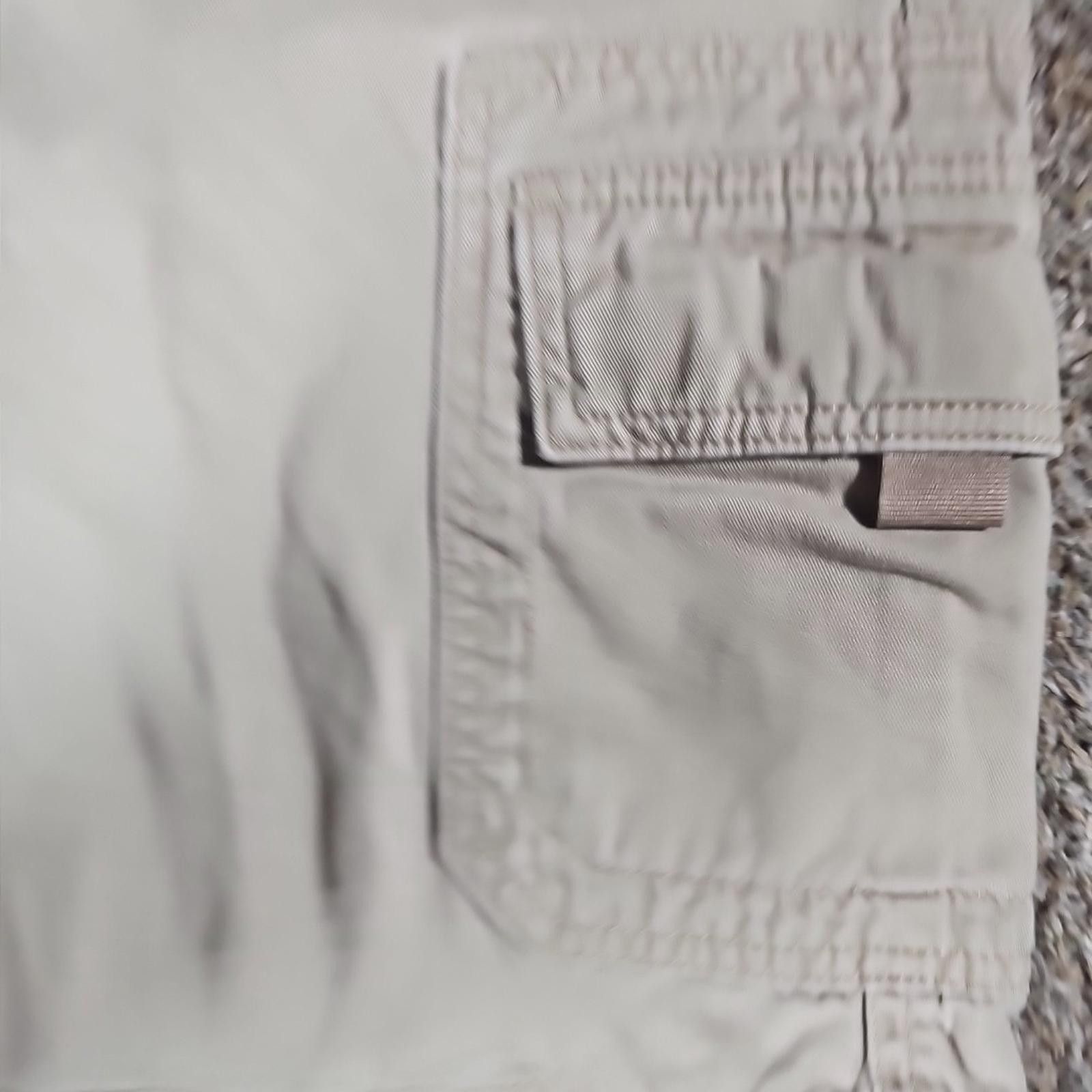 Croft & Barrow Croft Barrow Sz 40 Cargo Shorts Size US 40 / EU 56 - 2 Thumbnail
