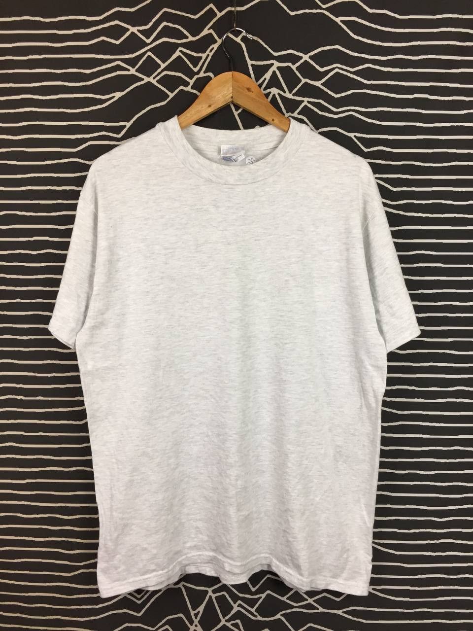Hanes Vtg 90s Hanes Beefy T Classic Plain Blank Tee Size L Size US L / EU 52-54 / 3 - 1 Thumbnail