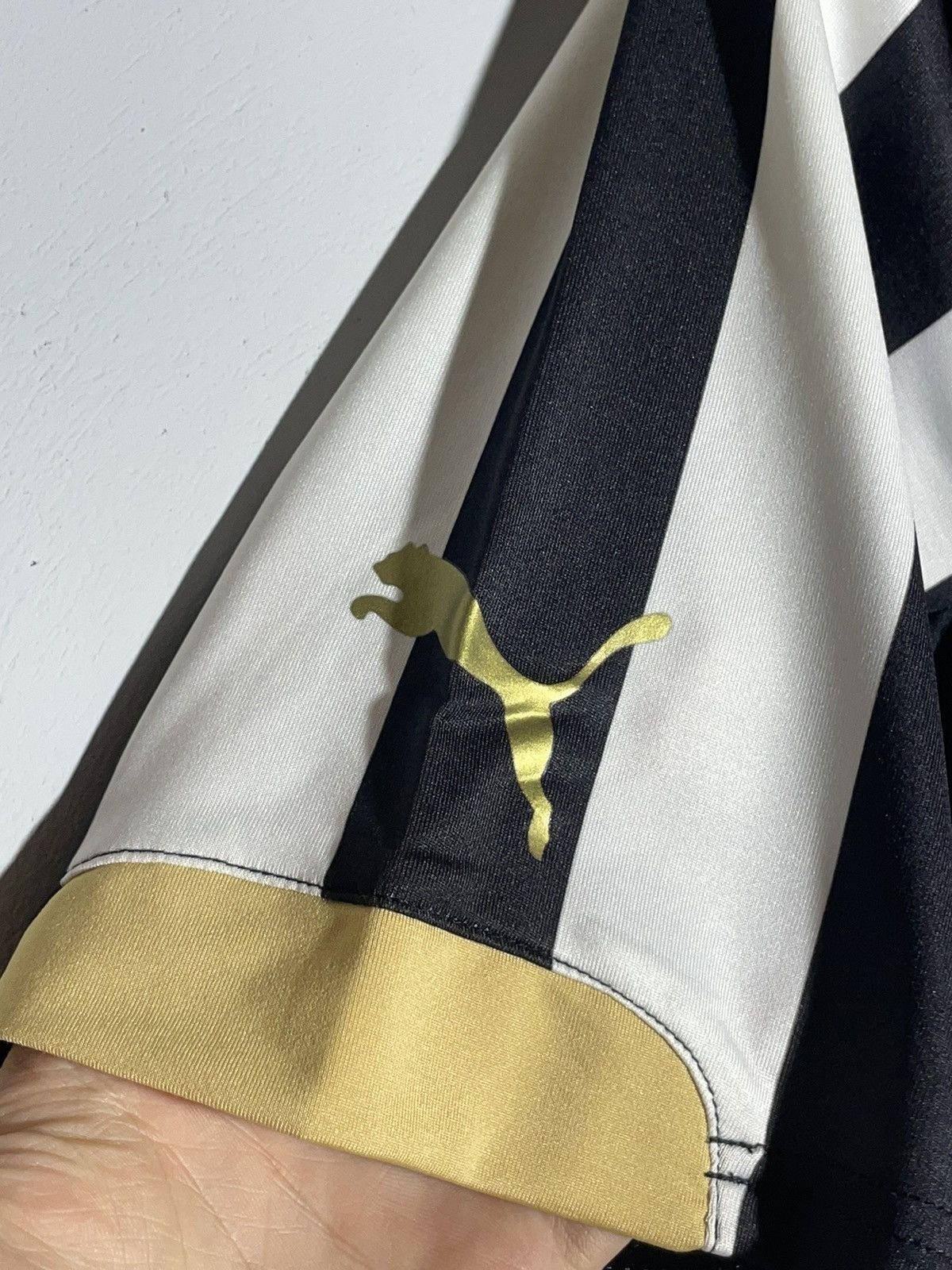 Puma Newcastle United Puma 2014/15 Home Player Issue Jersey Size US XL / EU 56 / 4 - 7 Thumbnail