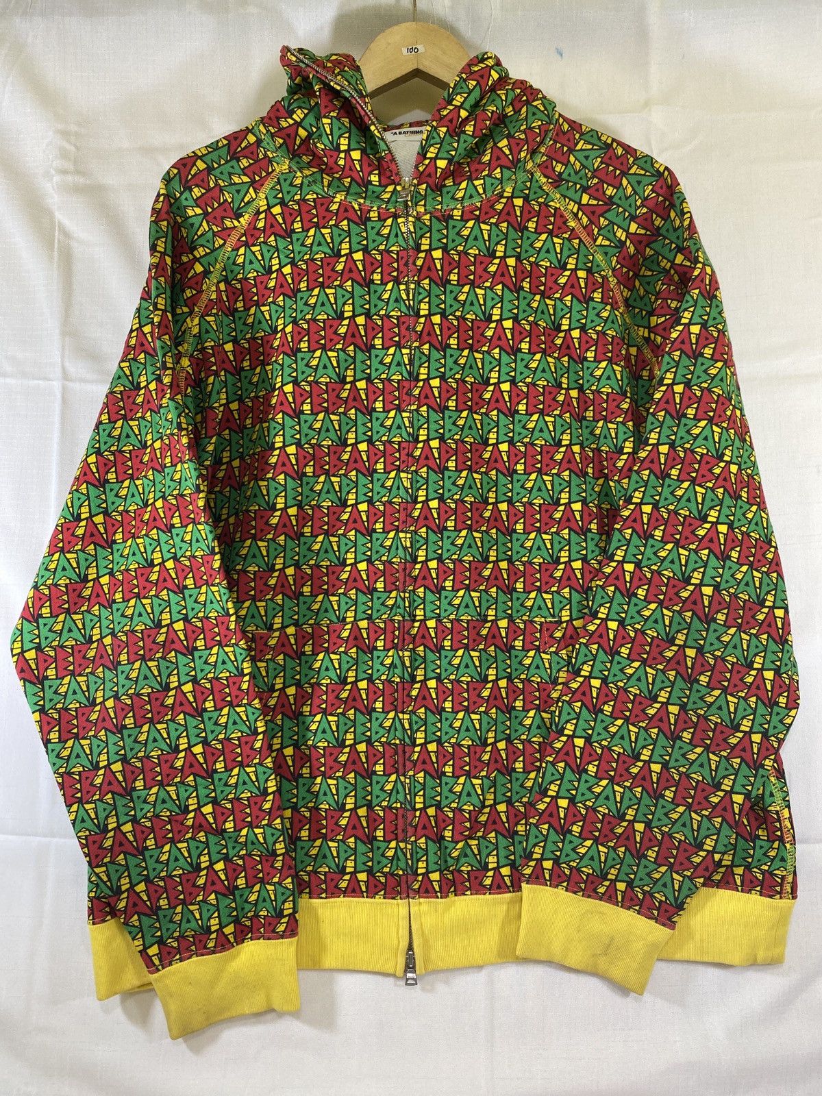 Bape bape psyche iconicas worn like pharrel Size US L / EU 52-54 / 3 - 1 Thumbnail