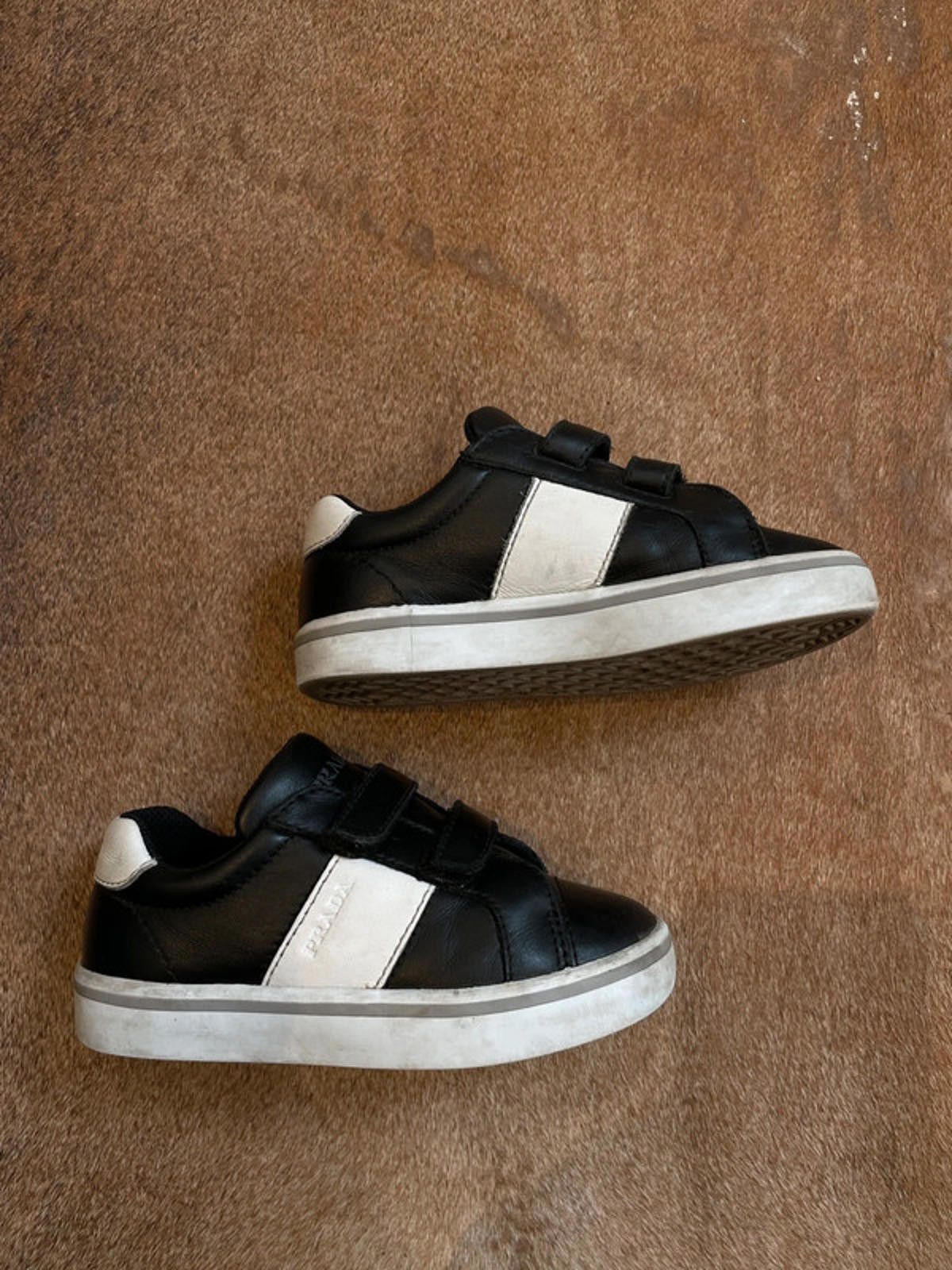 Prada Prada Kids shoes Size US 9 / EU 42 - 3 Thumbnail