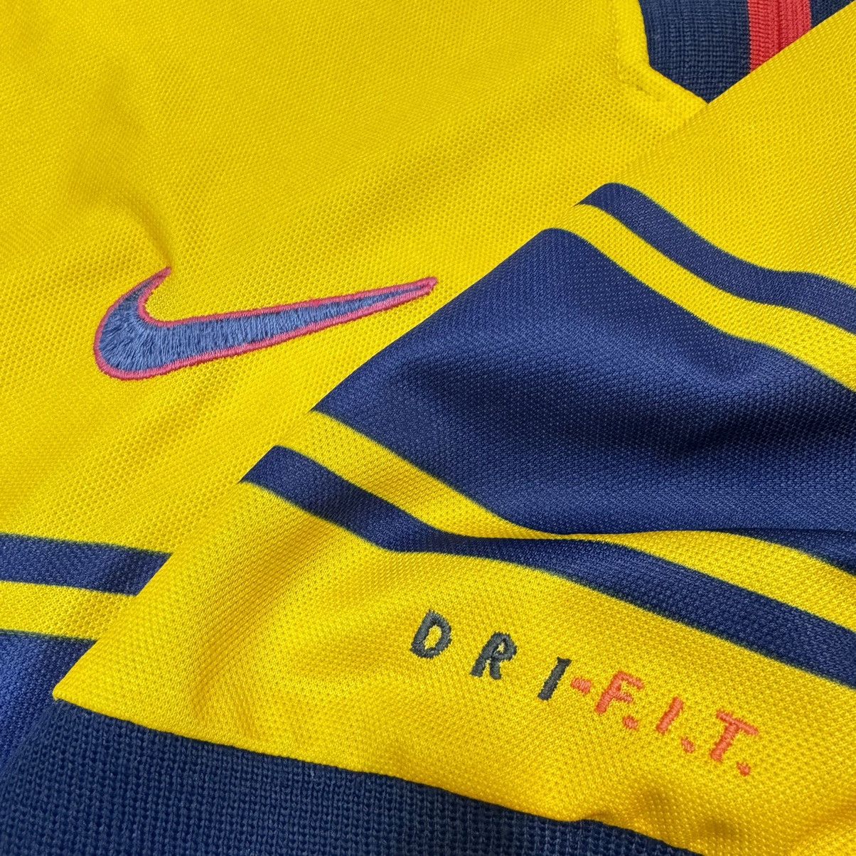 Vintage Arsenal 97/99 vintage away jersey Size US L / EU 52-54 / 3 - 5 Thumbnail