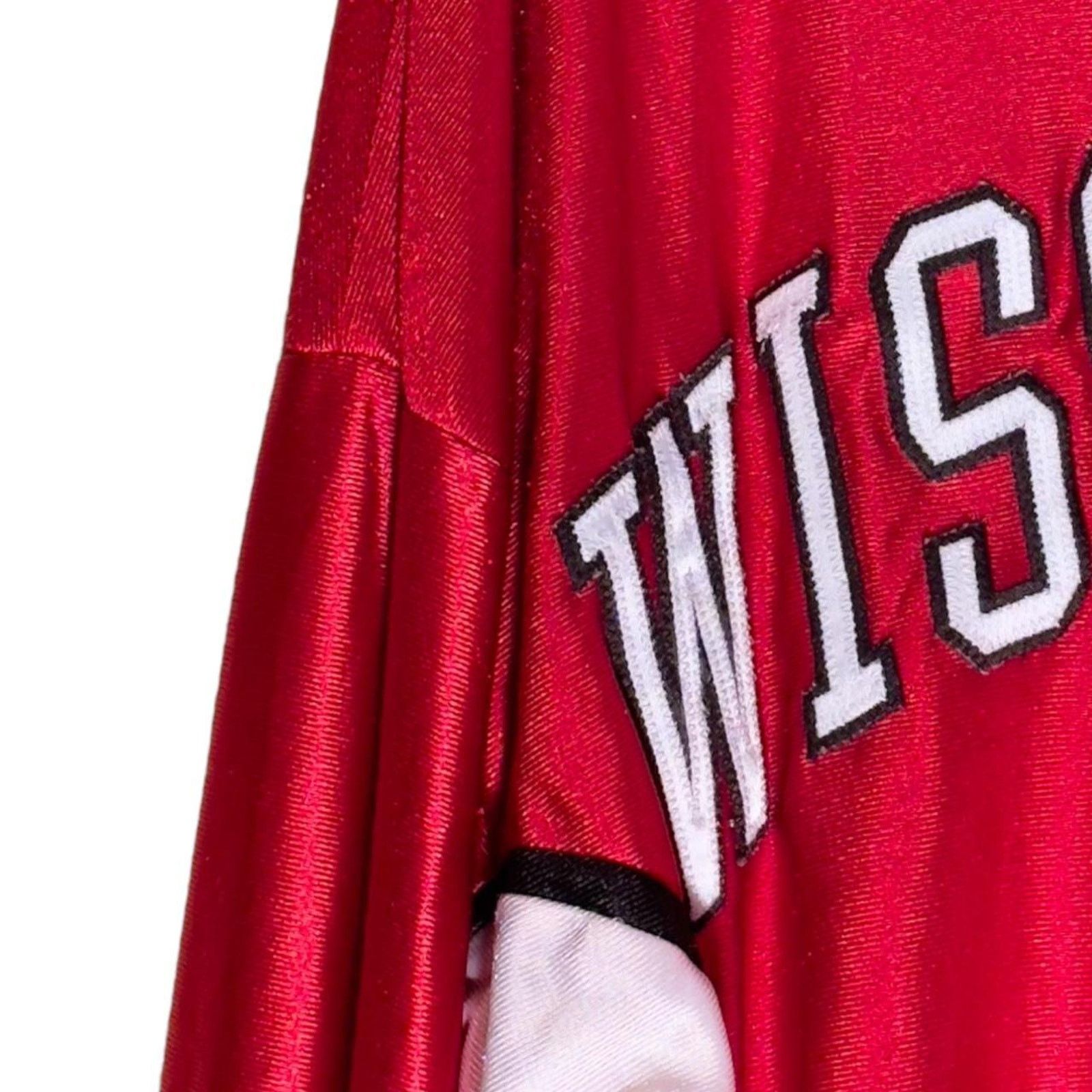 Vintage Vintage 90s wisconsin basketball warmup Size US M / EU 48-50 / 2 - 8 Thumbnail