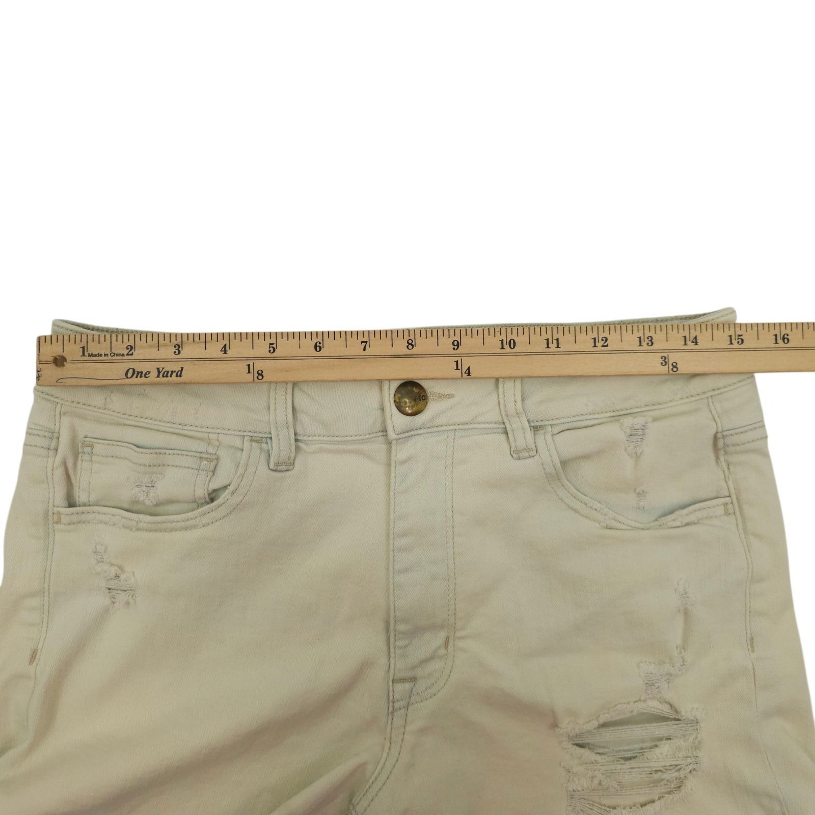 American Eagle Outfitters American Eagle Super Stretch Hi-Rise Shortie 12 Bleached Size 34" / US 12 / IT 48 - 3 Thumbnail