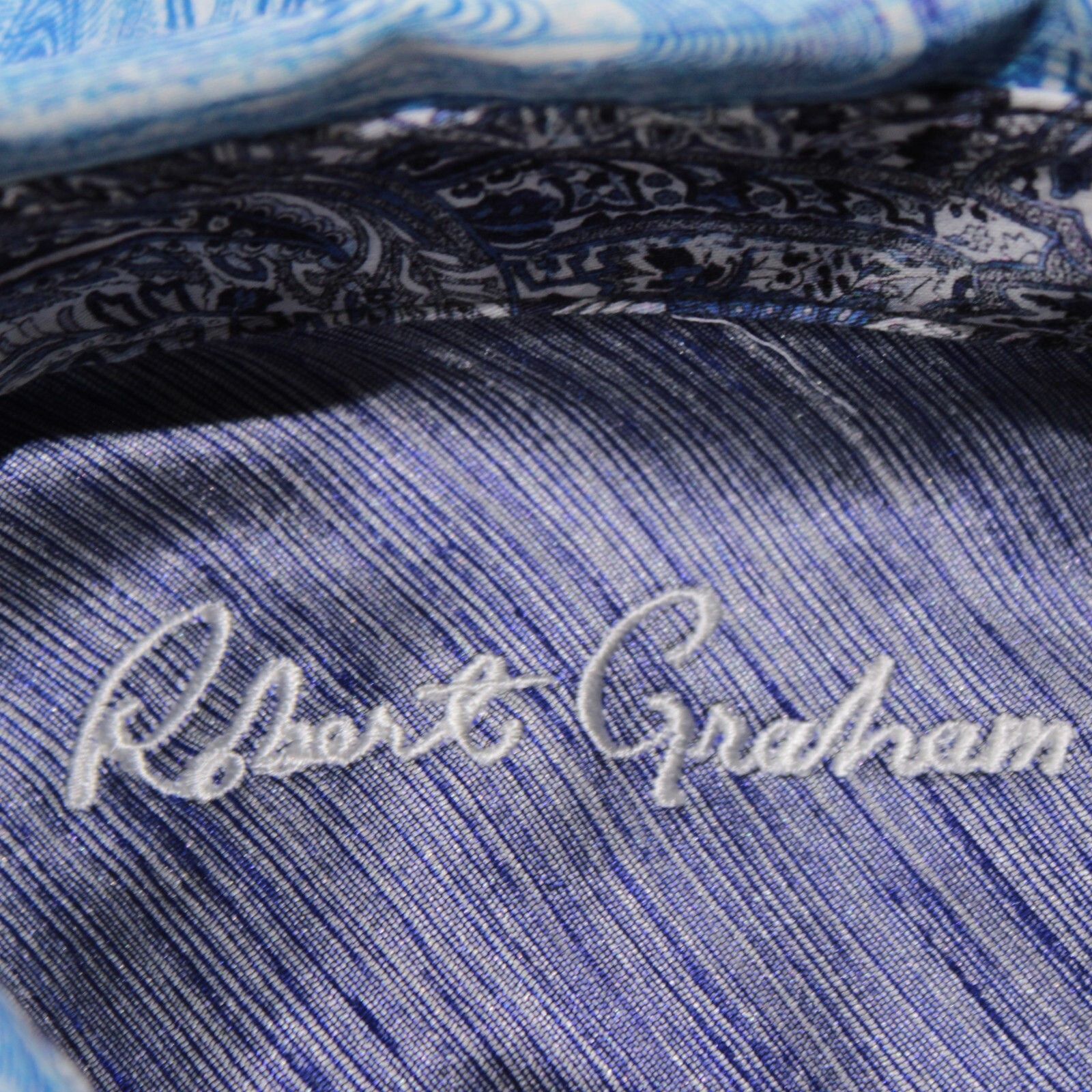 Robert Graham Robert Graham New with tags Shirt Size S US In Blue Size US S / EU 44-46 / 1 - 8 Thumbnail