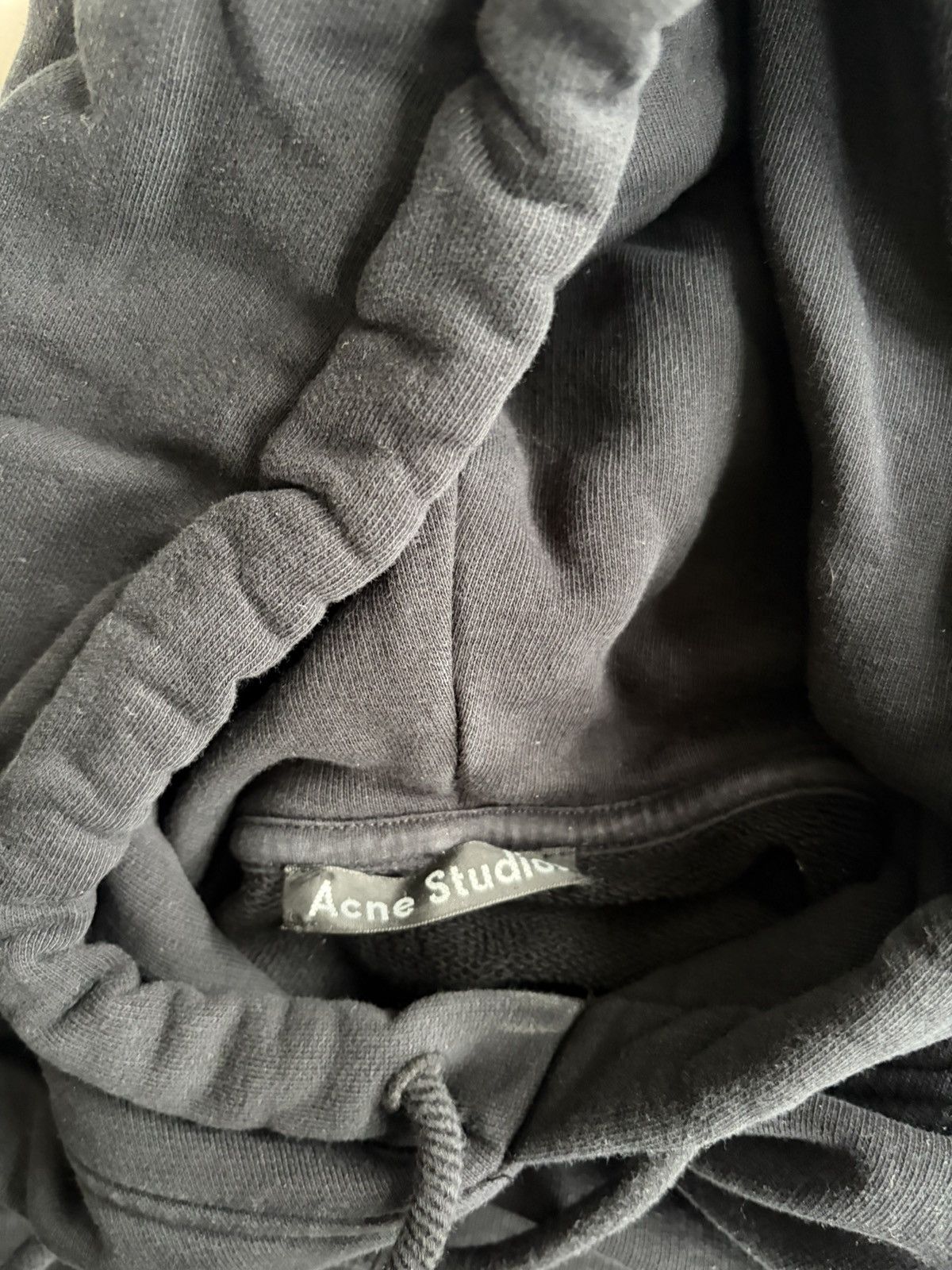 Acne Studios × SSENSE Acne Studios hoodie x SSENSE colab Size US M / EU 48-50 / 2 - 4 Thumbnail