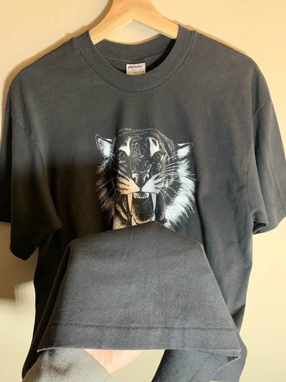 Vintage *RARE* Vintage 80’s Tiger Art Single Stitch Stedman T-Shirt Size US XL / EU 56 / 4 - 4 Thumbnail