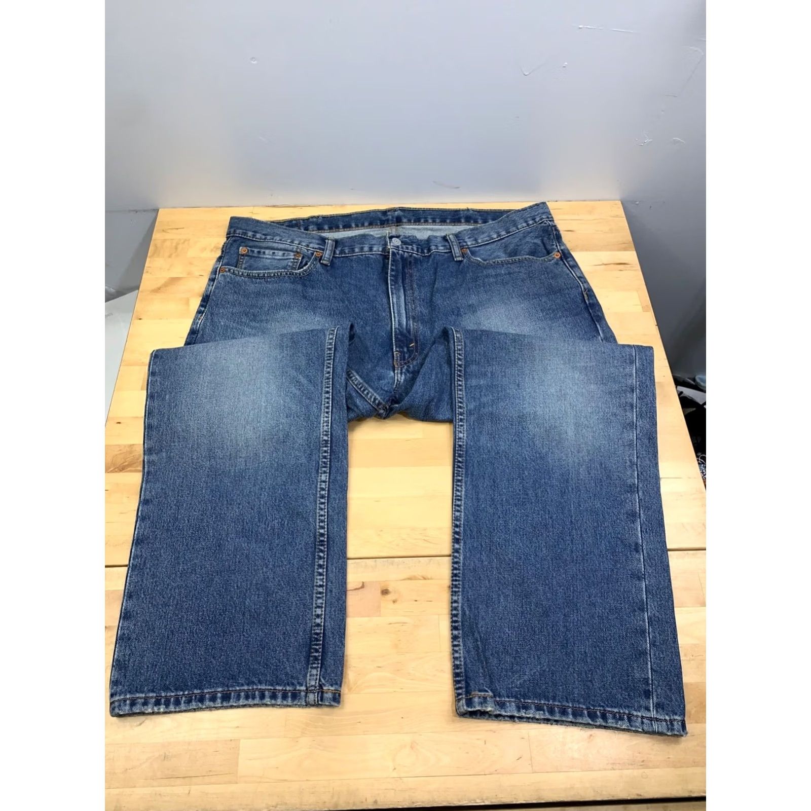 Levi's Levi's 559 Jeans Men 42x30 Blue Denim 5-Pocket Straight Relaxed Regular Waist 42 Inseam 29 Size US 42 / EU 58 - 6 Thumbnail