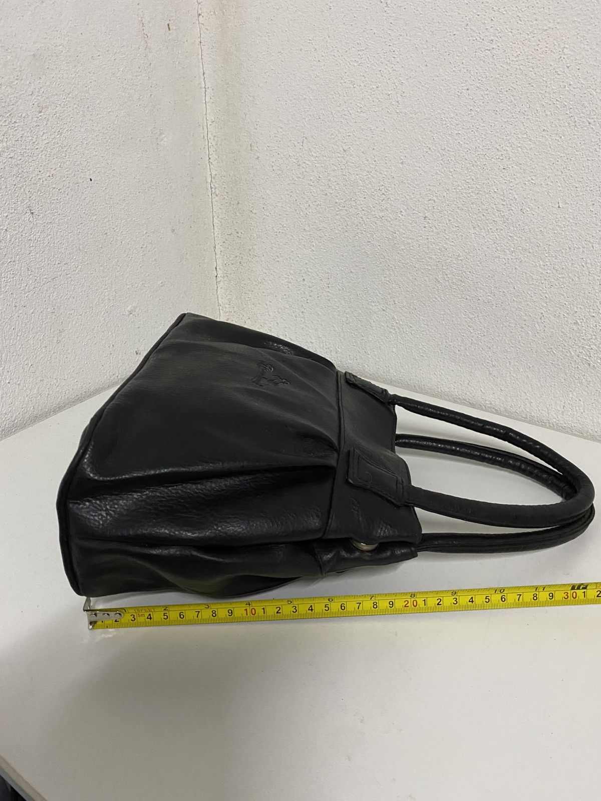 Vintage Black Leather Handbag Size ONE SIZE - 6 Thumbnail