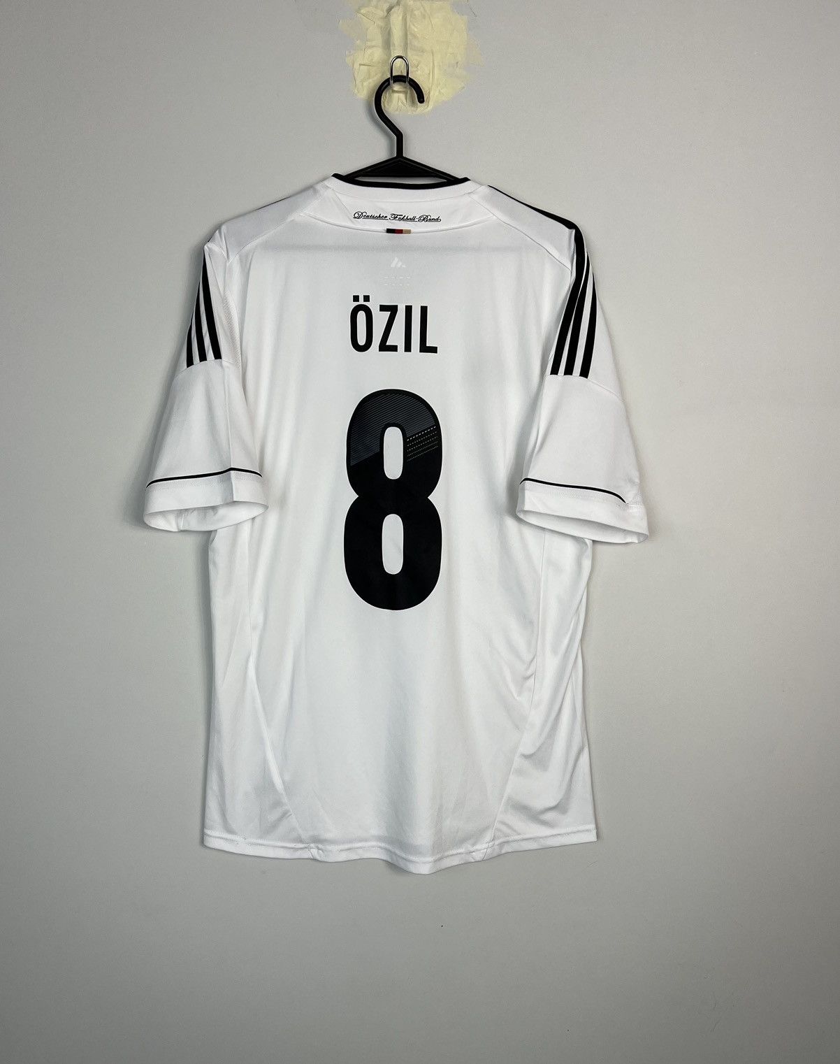 Adidas Adidas Germany 2012/2013 Özil #8 Soccer Jersey Size US M / EU 48-50 / 2 - 3 Thumbnail