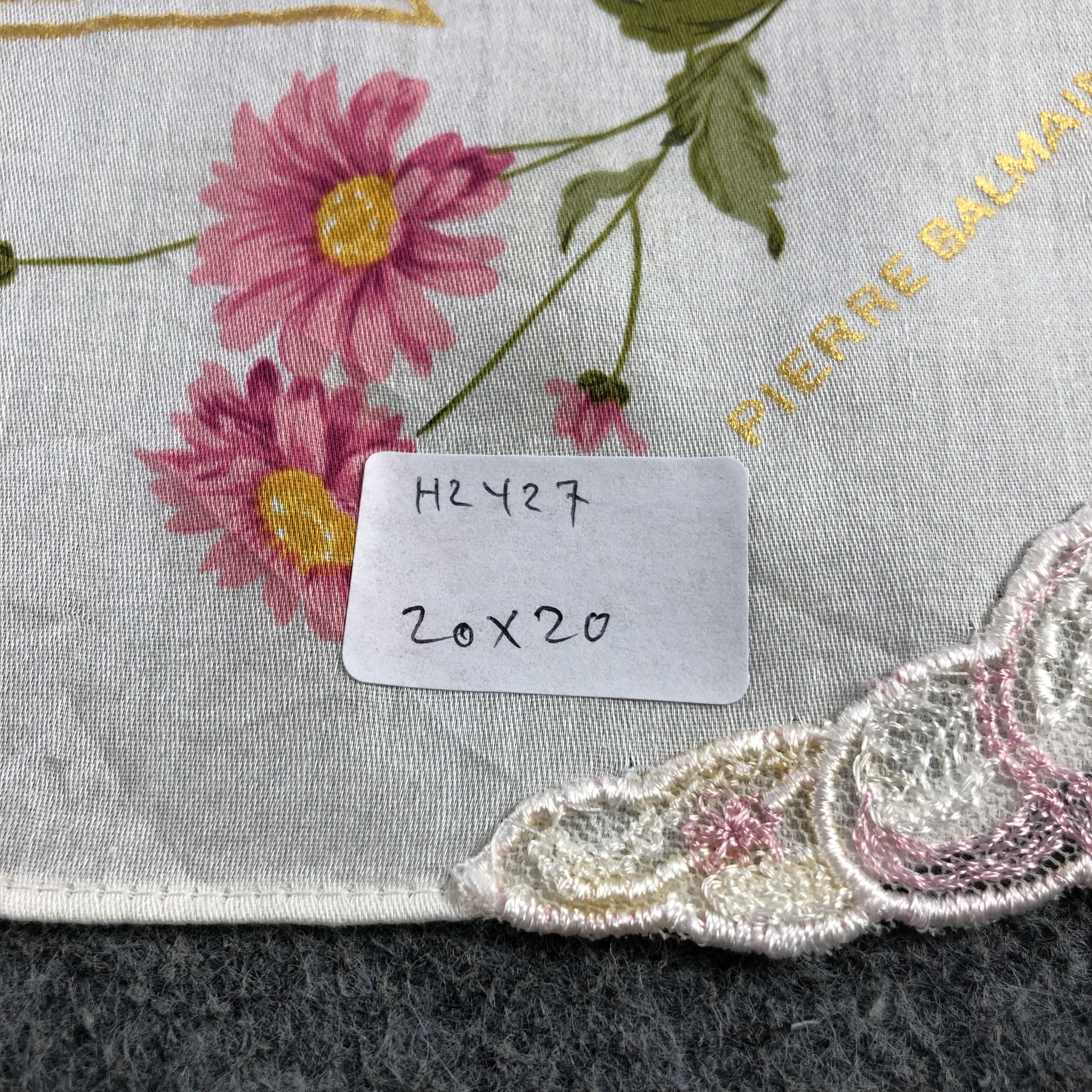 Pierre Balmain × Vintage Pierre Balmain Handkerchief Neckerchief Bandana H2427 Size ONE SIZE - 6 Thumbnail