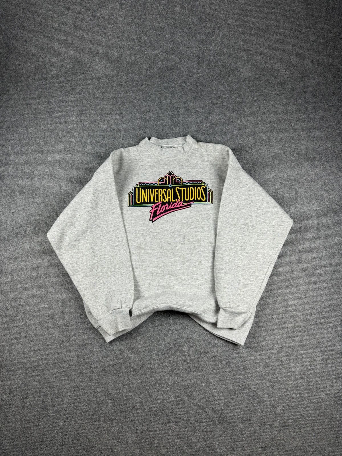 Universal Studios × Vintage Vintage 90s Universal Studios Crewneck Sweatshirt Spellout Size US L / EU 52-54 / 3 - 1 Thumbnail