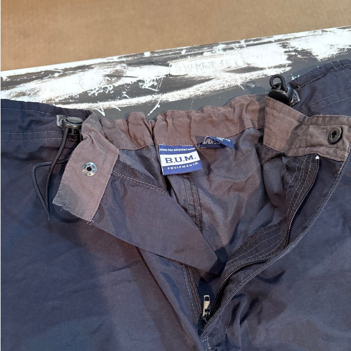 B.U.M Equipment × Vintage B.U.M. Equipment Nylon Lightweight Athletic Windbreaker-M Size US 32 / EU 48 - 7 Thumbnail