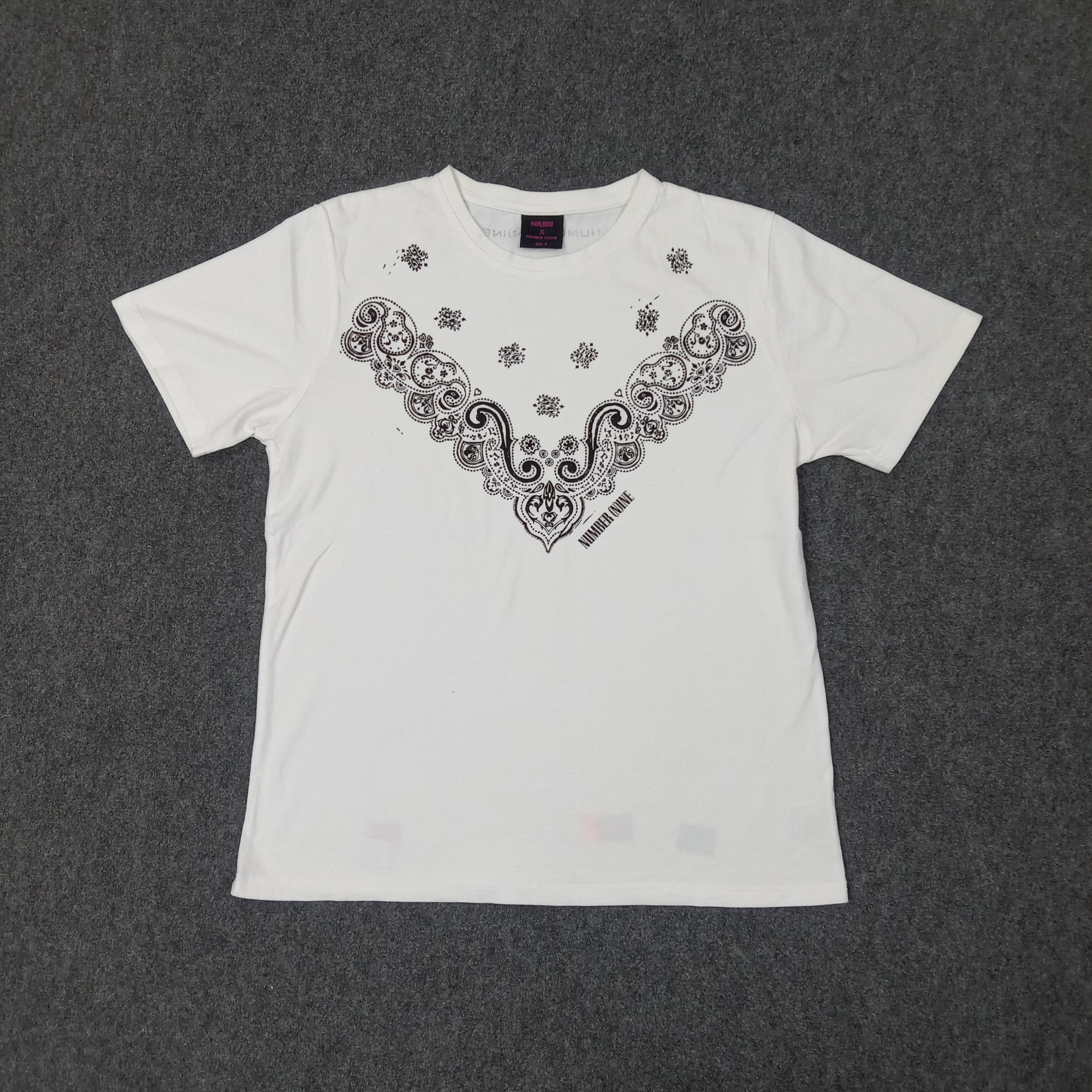 Number (N)ine Number (N)ine X Marlboro Japanese Brand Tshirt C223N43 Size US L / EU 52-54 / 3 - 1 Thumbnail