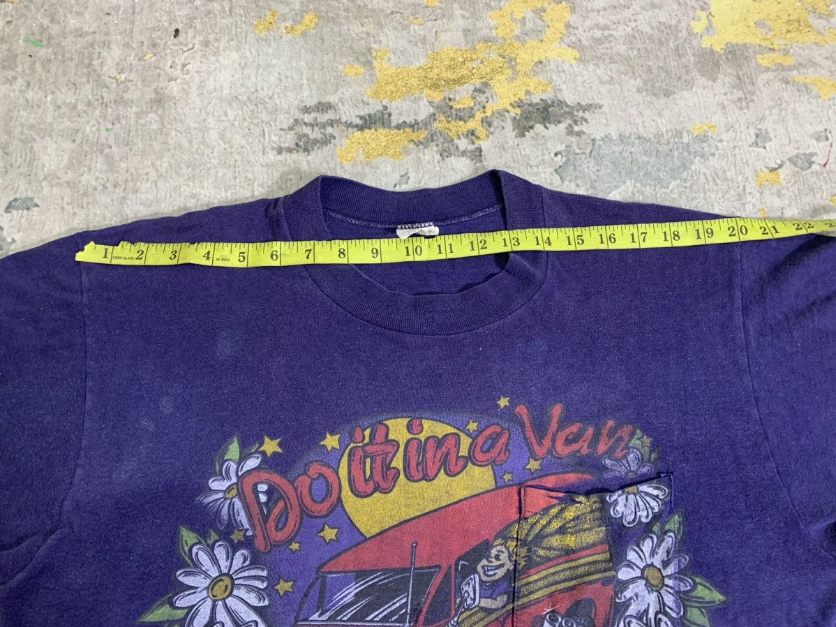 Vintage Vintage 80’s Single pocket t-shirt Size US XL / EU 56 / 4 - 10 Thumbnail