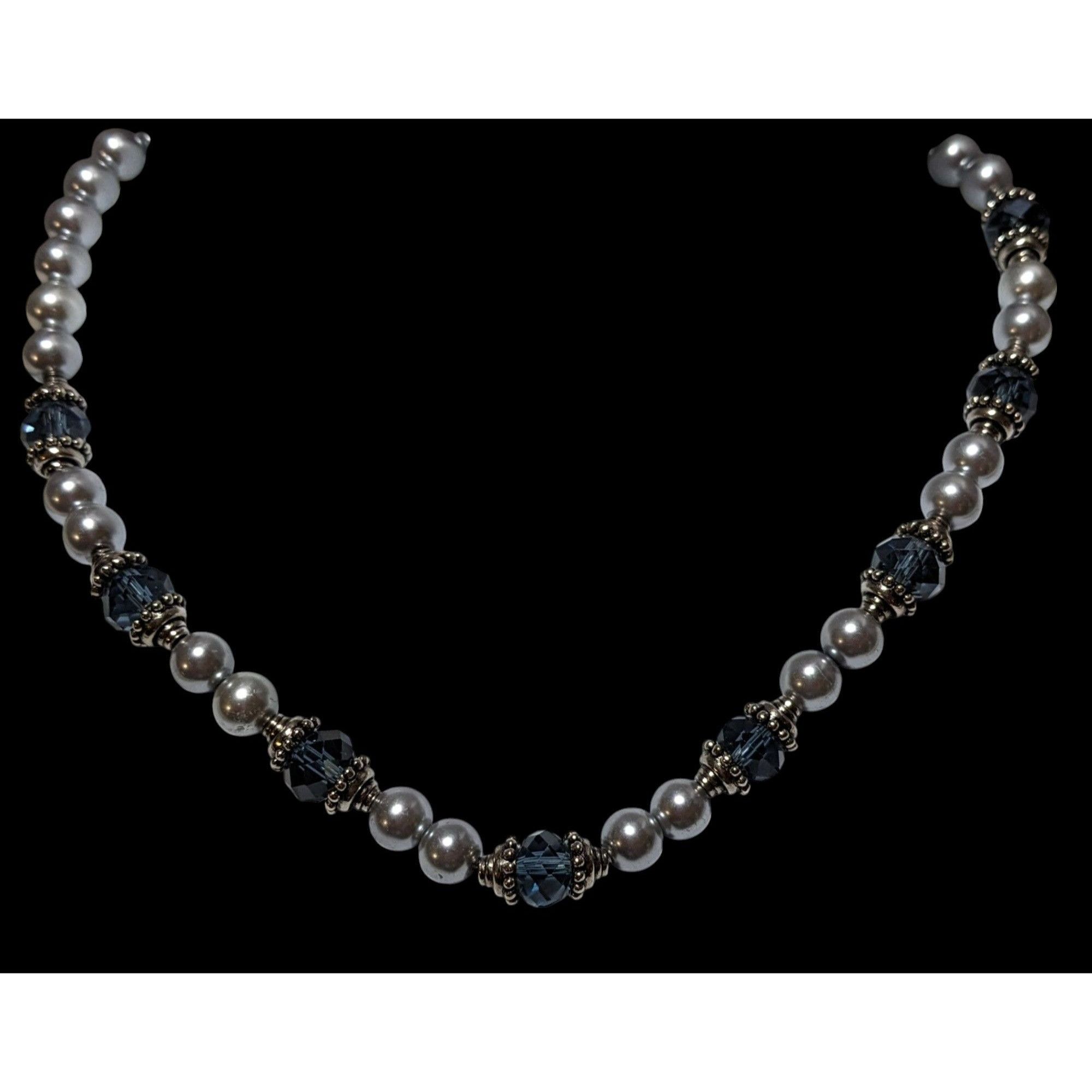 Other Elegant Silver Faux Pearl Beaded Glass Necklace Size ONE SIZE - 2 Thumbnail