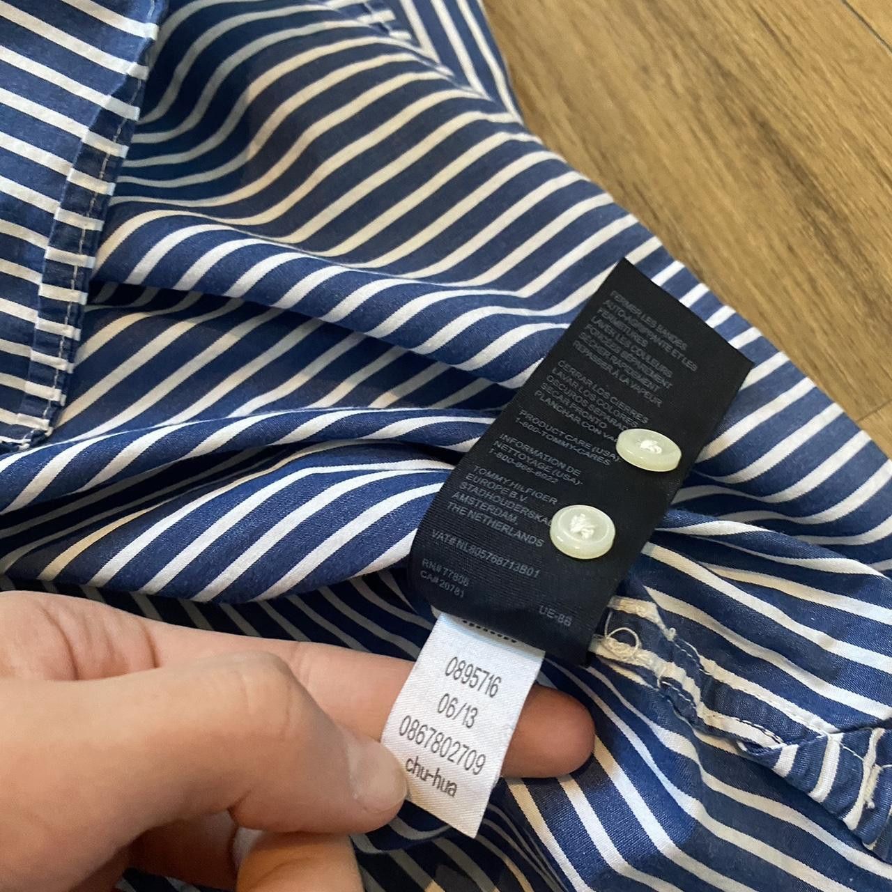 Tommy Hilfiger Blue and white striped cotton Tommy Hilfiger shir Size US L / EU 52-54 / 3 - 5 Thumbnail