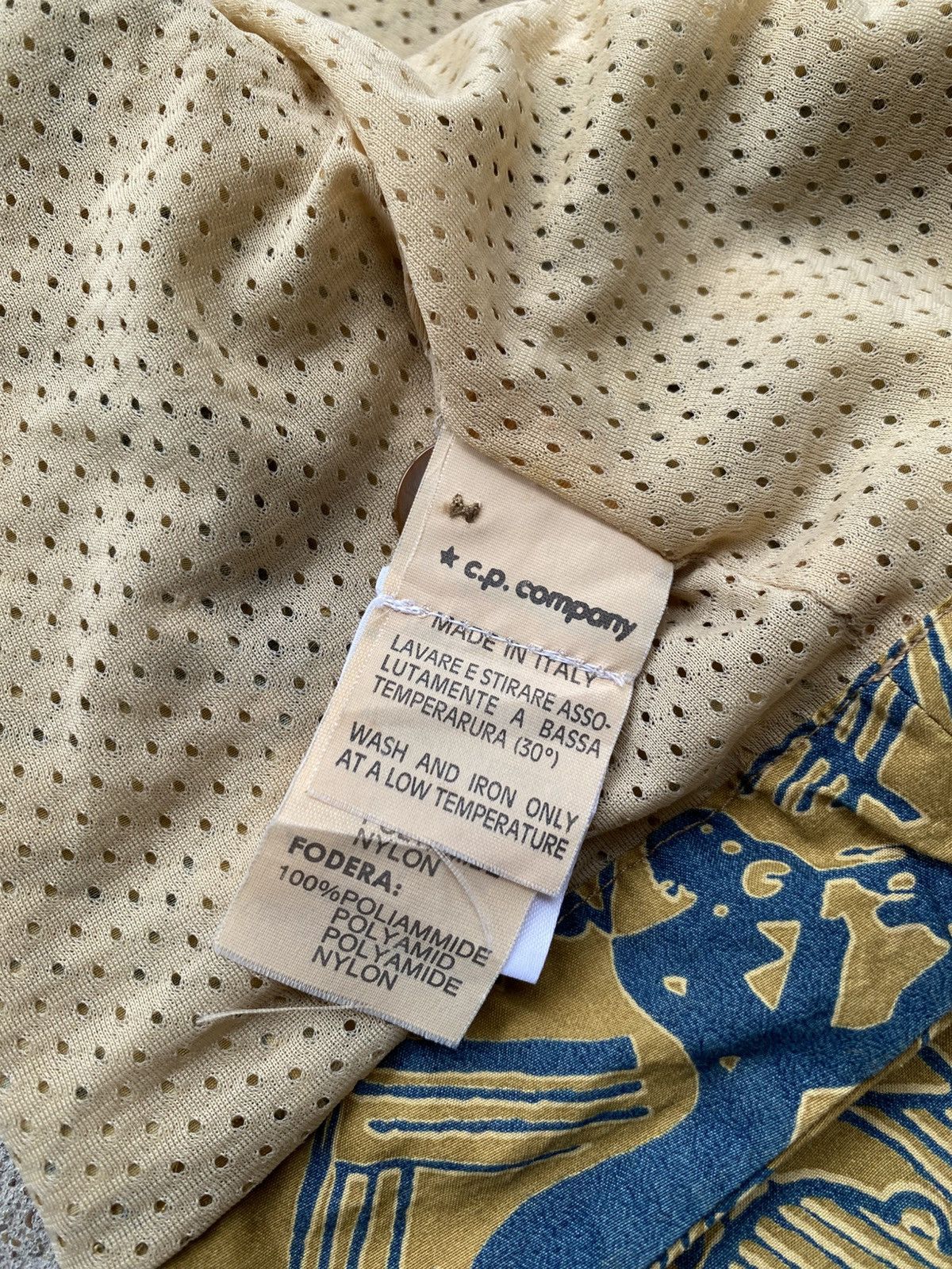 Boneville ARCHIVE BONEVILLE MASSIMO OSTI VEST Size US L / EU 52-54 / 3 - 10 Thumbnail