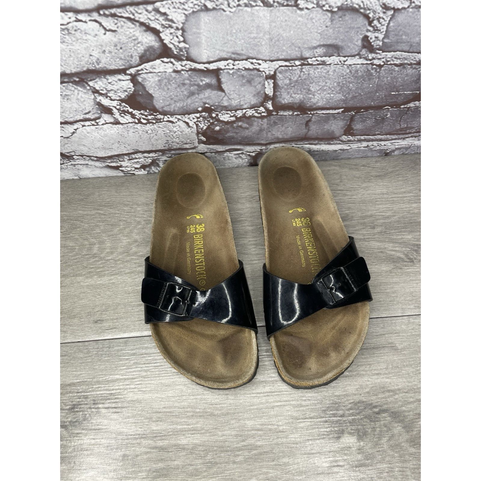 Birkenstock Birkenstock Madrid Black Patent Leather Cork Slide Sandals W Size US 7.5 / IT 37.5 - 2 Thumbnail