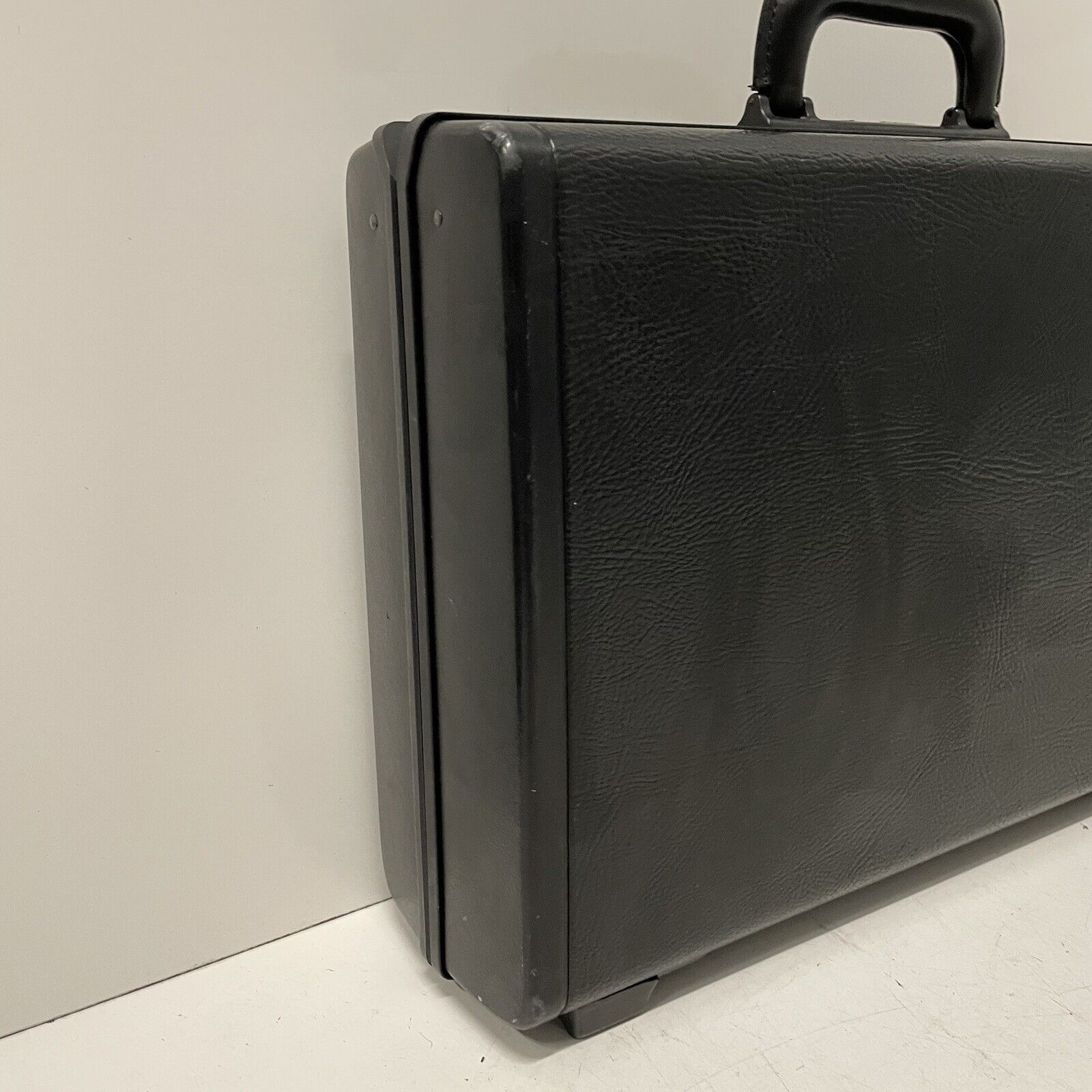 Samsonite Samsonite Quantum Black Attache Briefcase W/ Combo Lock Bag Size ONE SIZE - 5 Thumbnail