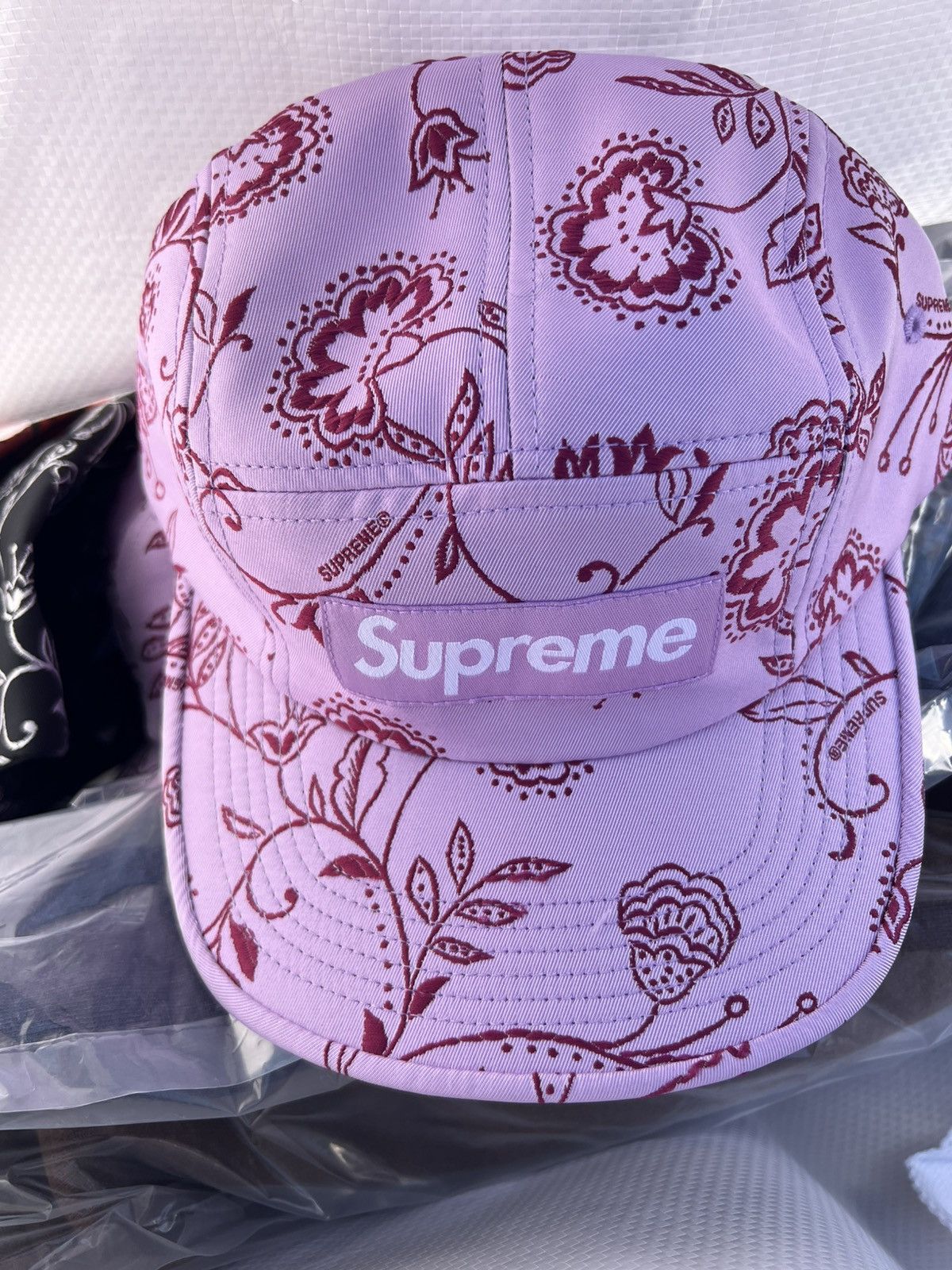 Supreme 🟩 Supreme x Martine Rose Cap – Verde/Nero (SS24