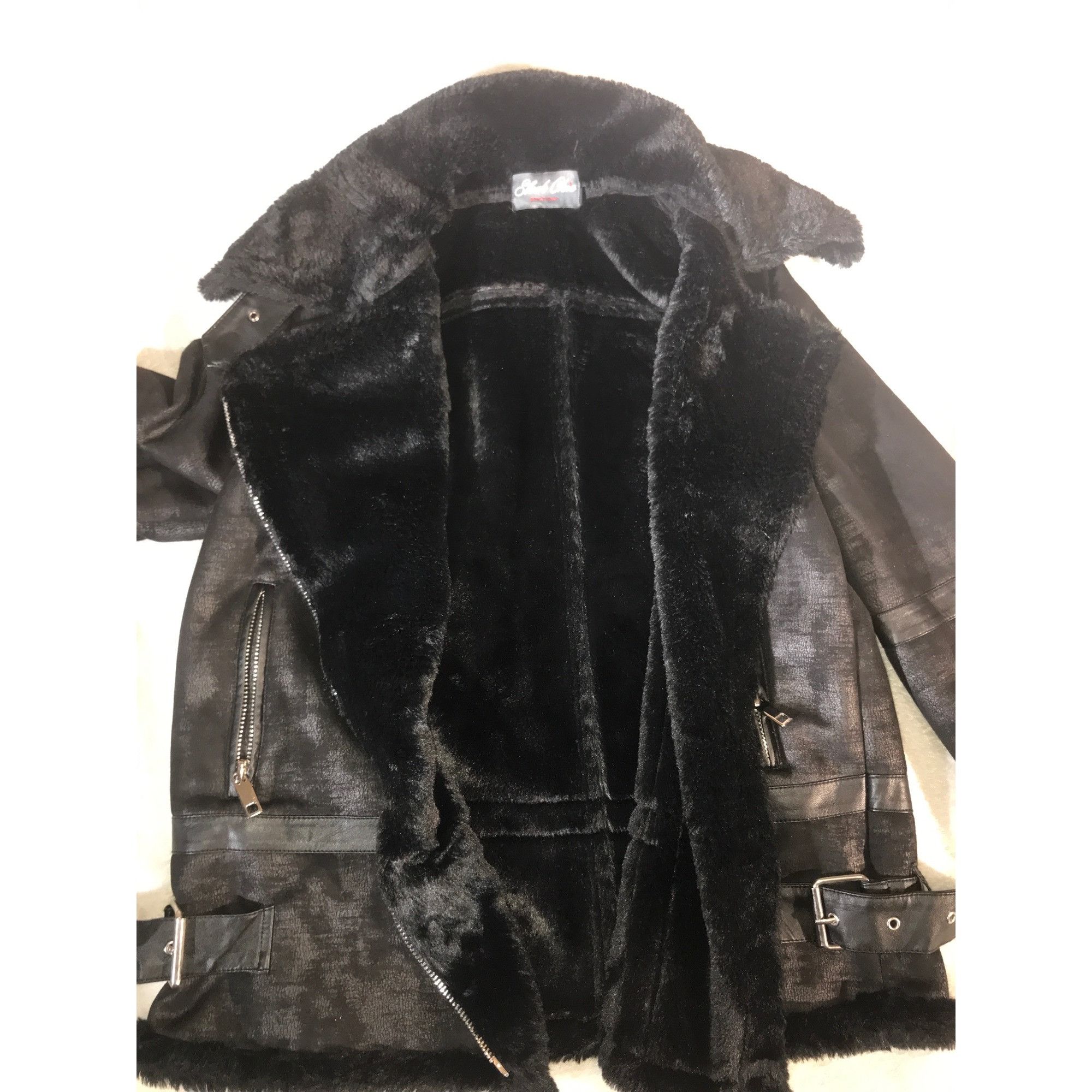 Other Sleek Chic Black Faux Leather & Fur Women's Zip Up Moto Coat Size M / US 6-8 / IT 42-44 - 3 Thumbnail