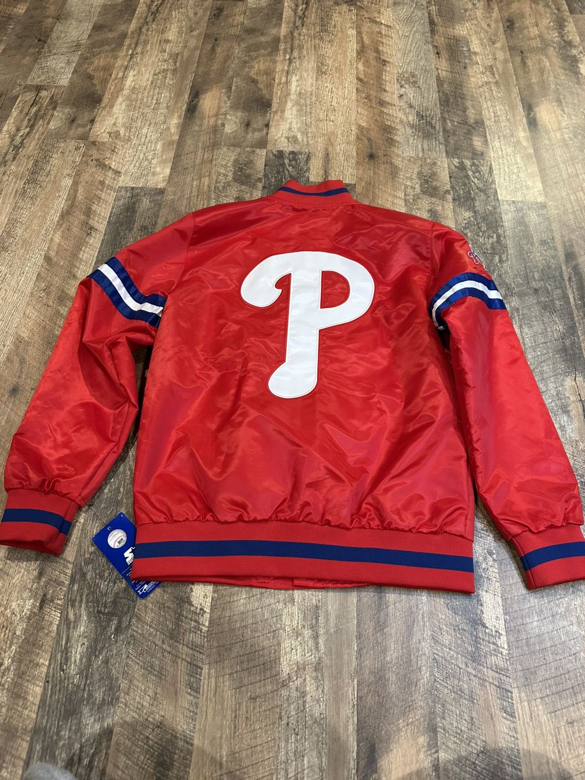 Starter NEW Starter Phillies Satin Varsity Bomber Jacket MLB Size US S / EU 44-46 / 1 - 9 Thumbnail