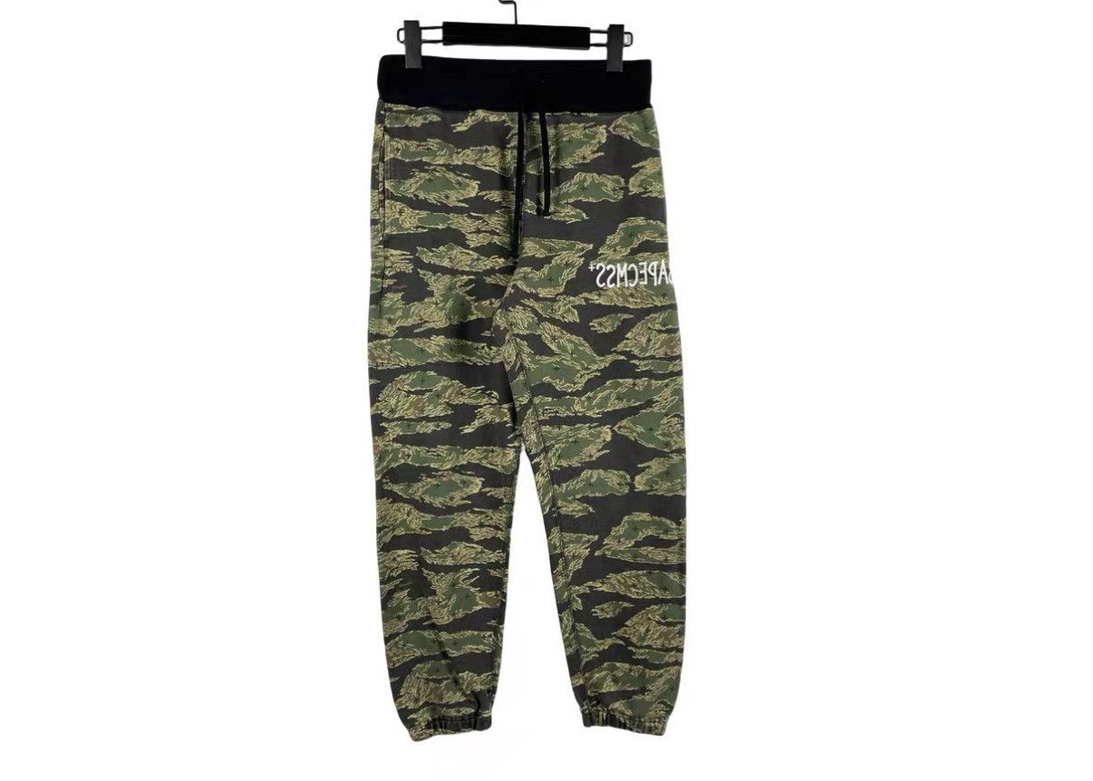 Bape Bape x CMSS Tiger Camo Track Pants J31 Size US 32 / EU 48 - 1 Thumbnail