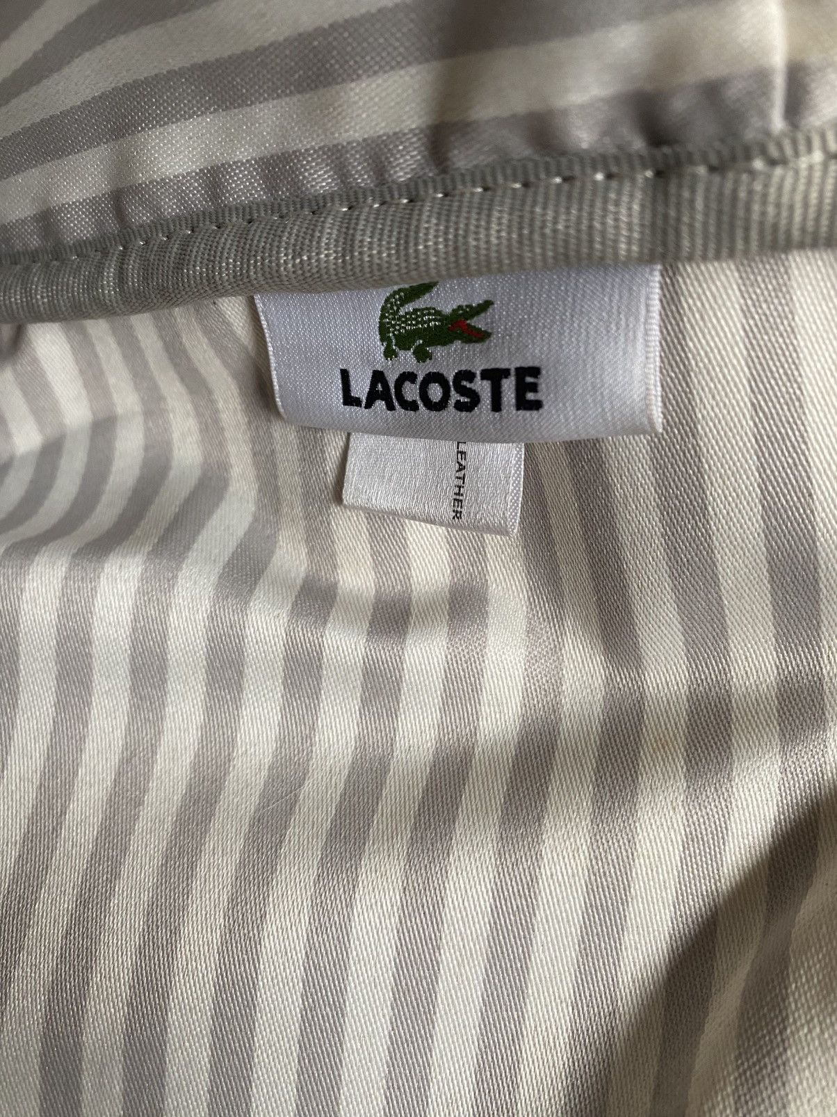 Lacoste × Vintage Lacoste leather crossbody handbag laptop classic vintage bag Size ONE SIZE - 9 Thumbnail