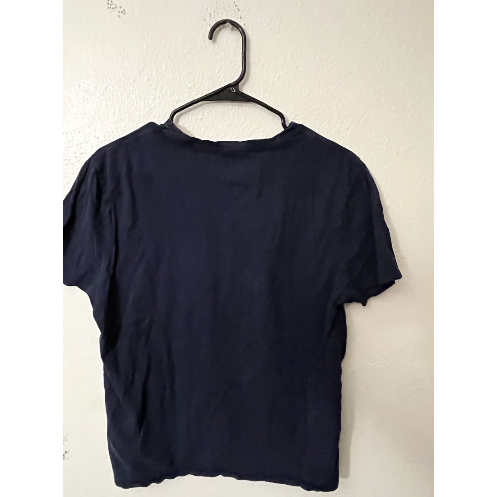 Tommy Hilfiger VINTAGE Tommy Hilfiger Mens T-Shirt Crew Neck Short Sleeve Navy Blue M Adult Medium Crew Neck T-Shirt Mens Size US M / EU 48-50 / 2 - 3 Thumbnail